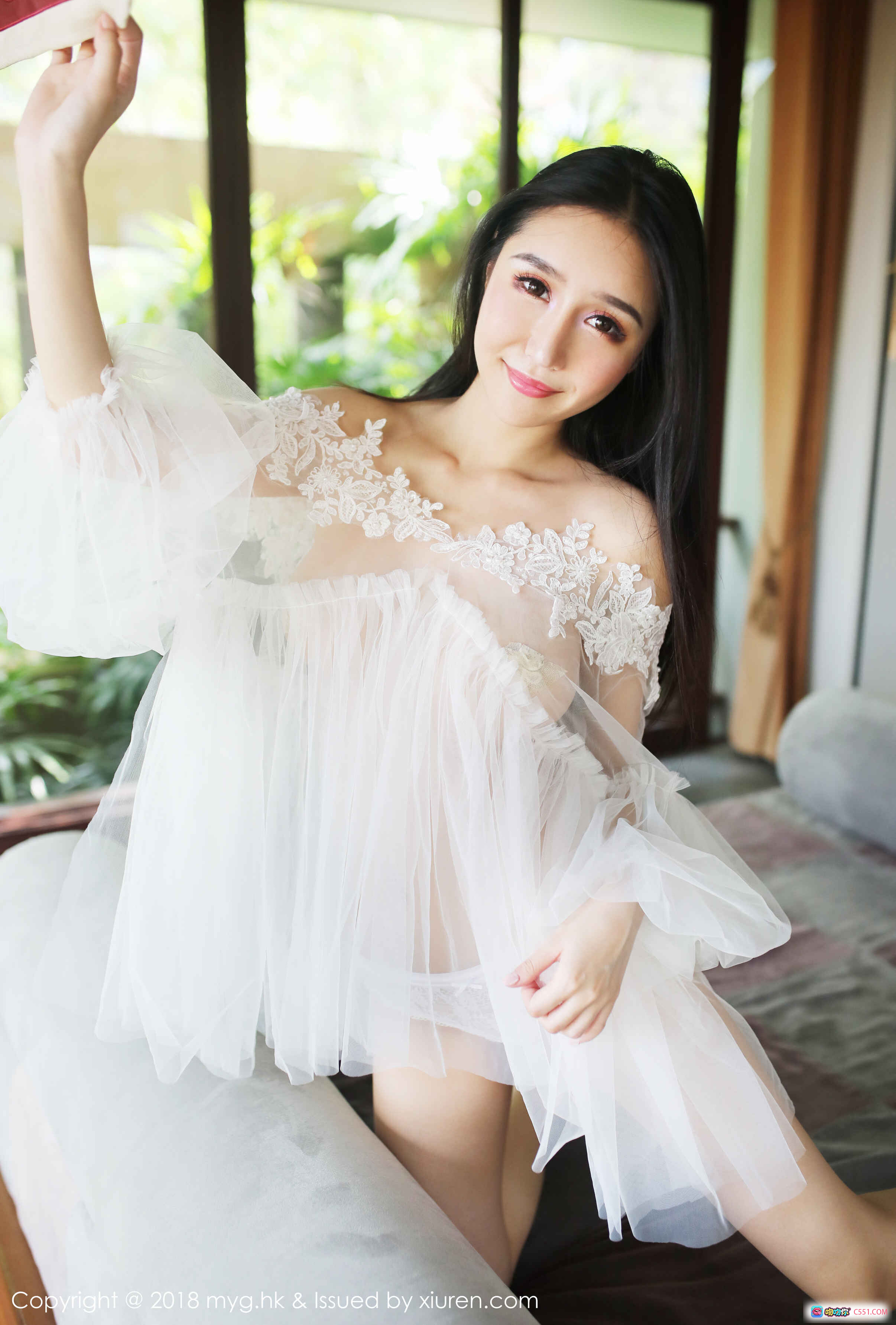 图片[6] - 于大乔白色蕾丝露肩裙写真 | MyGirl美媛馆Vol.281清新自然窗边私房美照 - 就要吻