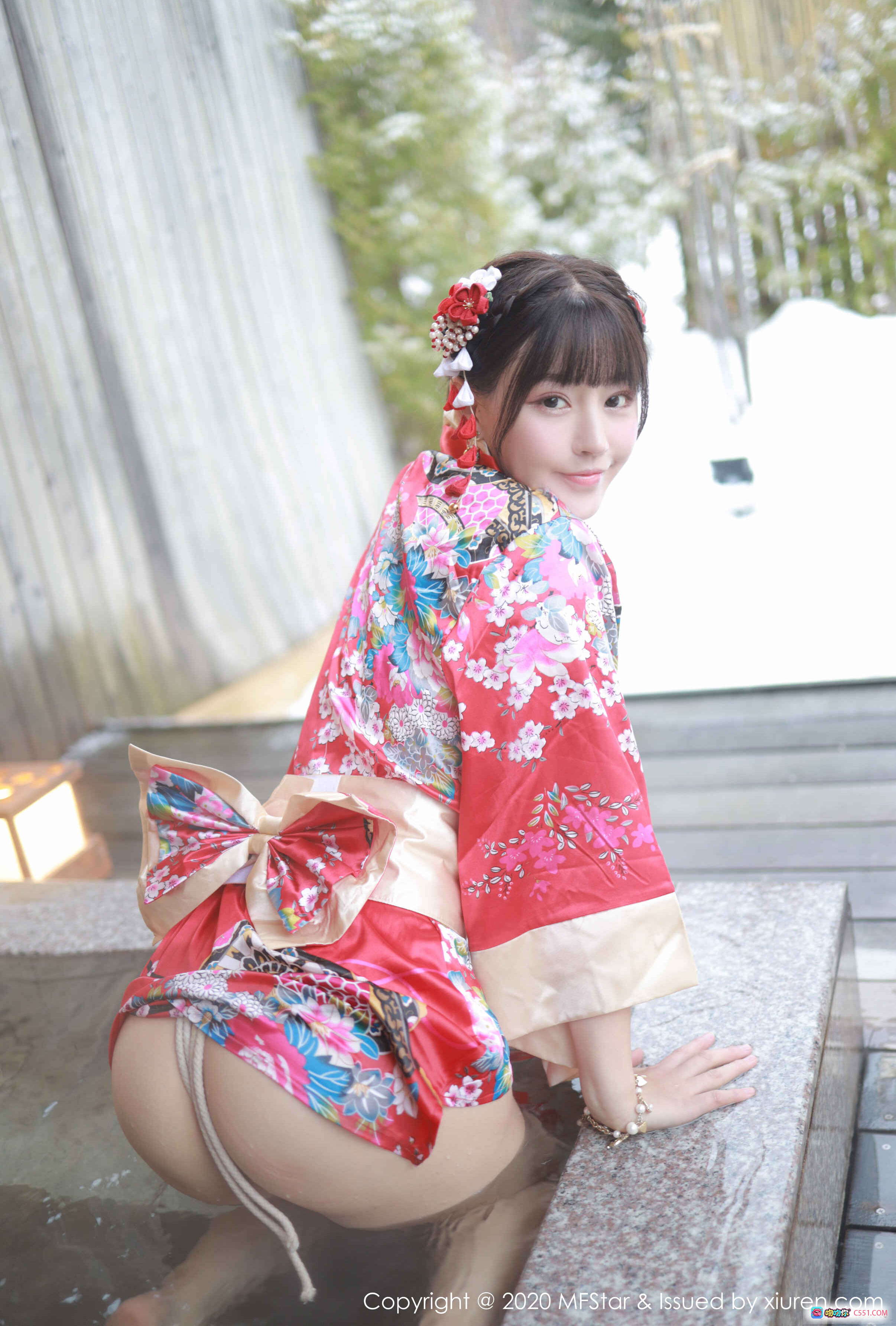 图片[1] - 朱可儿Flower和风浴衣写真 | MFStar模范学院Vol.249 | 日式温泉场景 | 花纹浴衣+发饰造型 | 2020年1月高清摄影集 - 就要吻