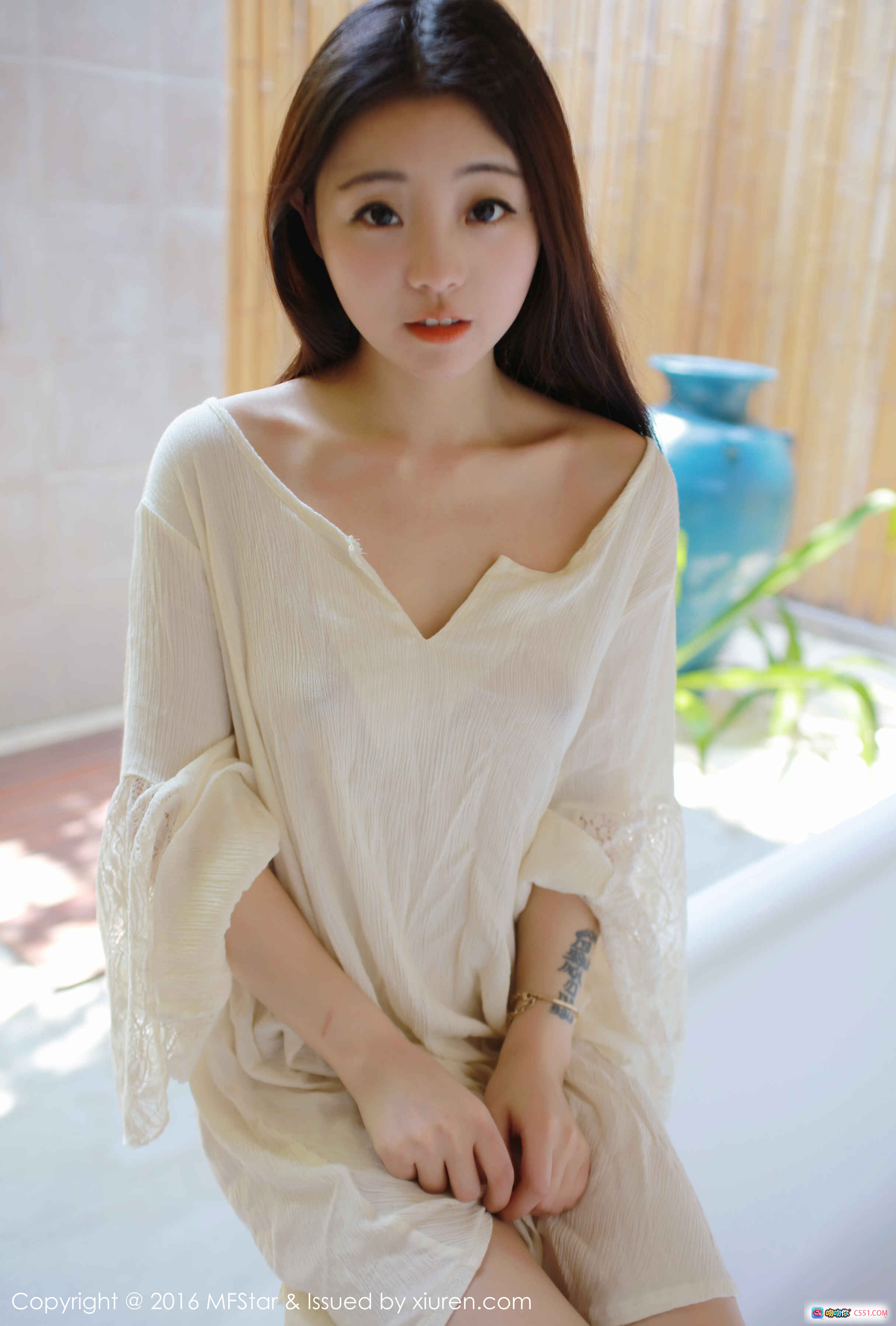 图片[6] - MFStar模范学院佘贝拉bella白色蕾丝长袖写真 2016年9月30日Vol.072 清新自然户外竹篱背景 53张高清美图 - 就要吻