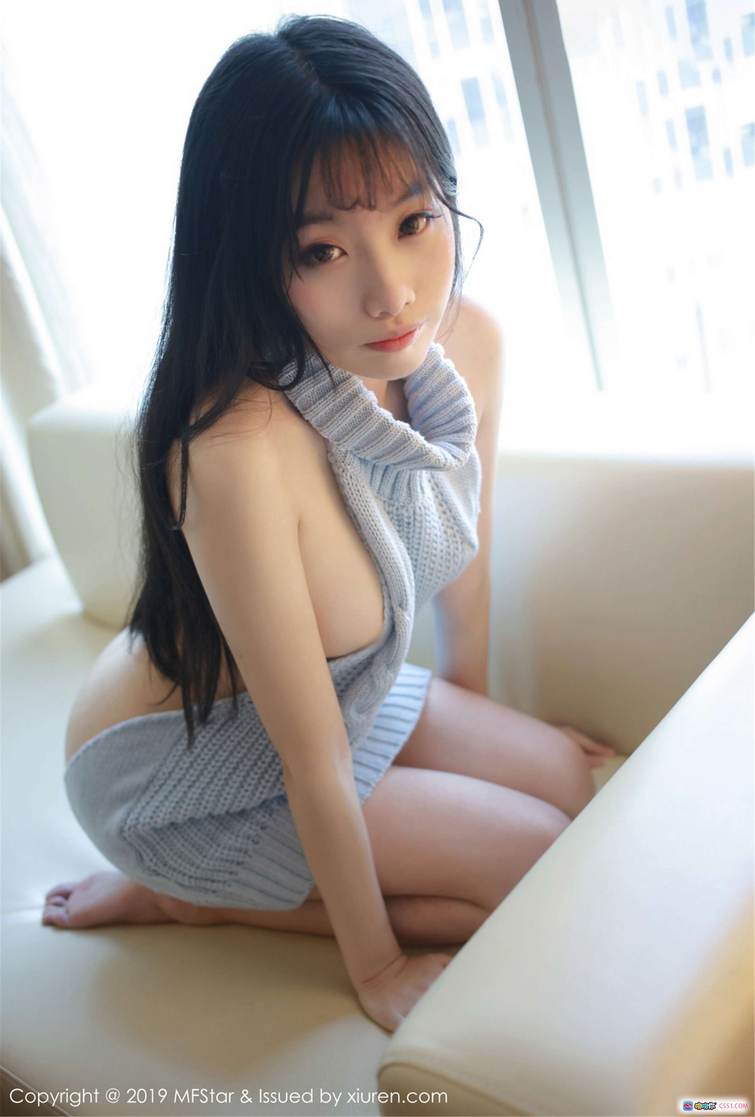 图片[8] - MFStar模范学院2019.05.06 Vol.189草莓兔兔 灰色针织背心美臀写真 优雅长发室内私房摄影 - 就要吻