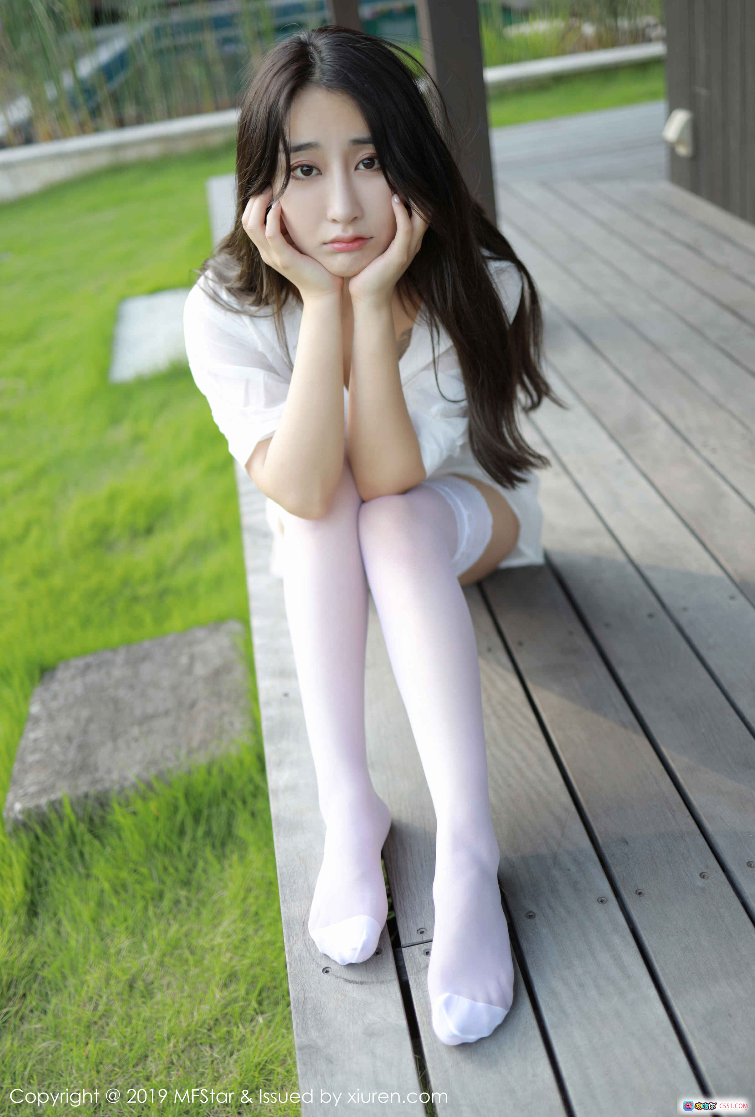 图片[10] - MFStar模范学院Vol.219 Betty林子欣 白衬衫蕾丝袜户外写真 2019年10月11日清新自然风美腿性感照 - 就要吻