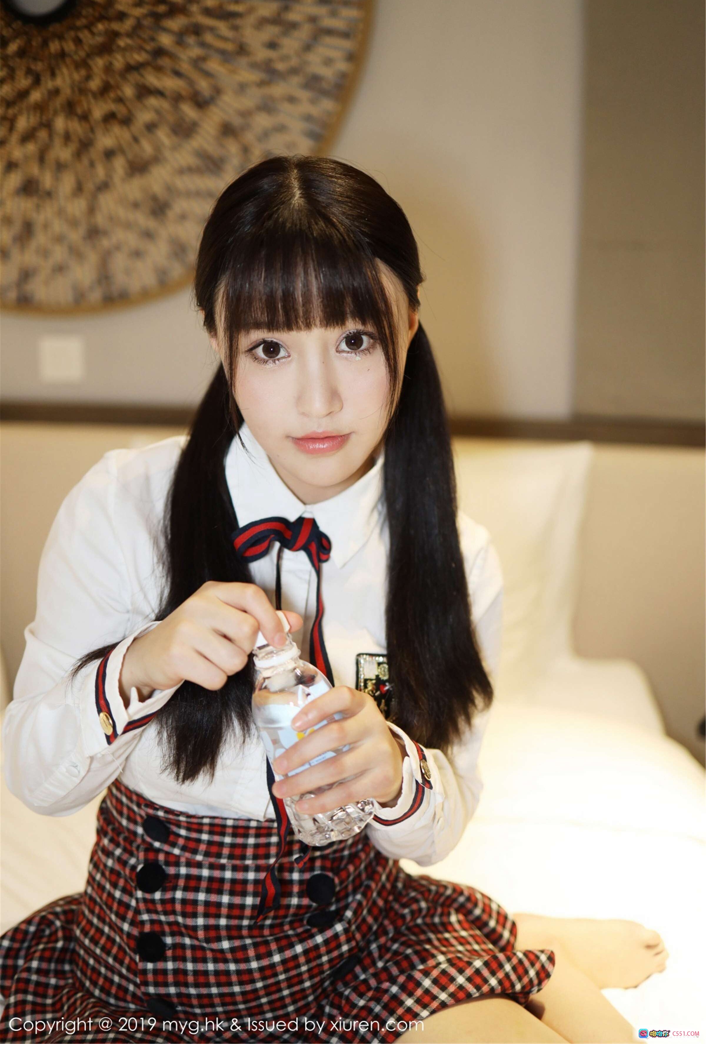 图片[7] - MyGirl美媛馆朱可儿校服写真｜红格百褶裙+白衬衫+双马尾少女风｜2019年5月VOL.355高清图集 - 就要吻