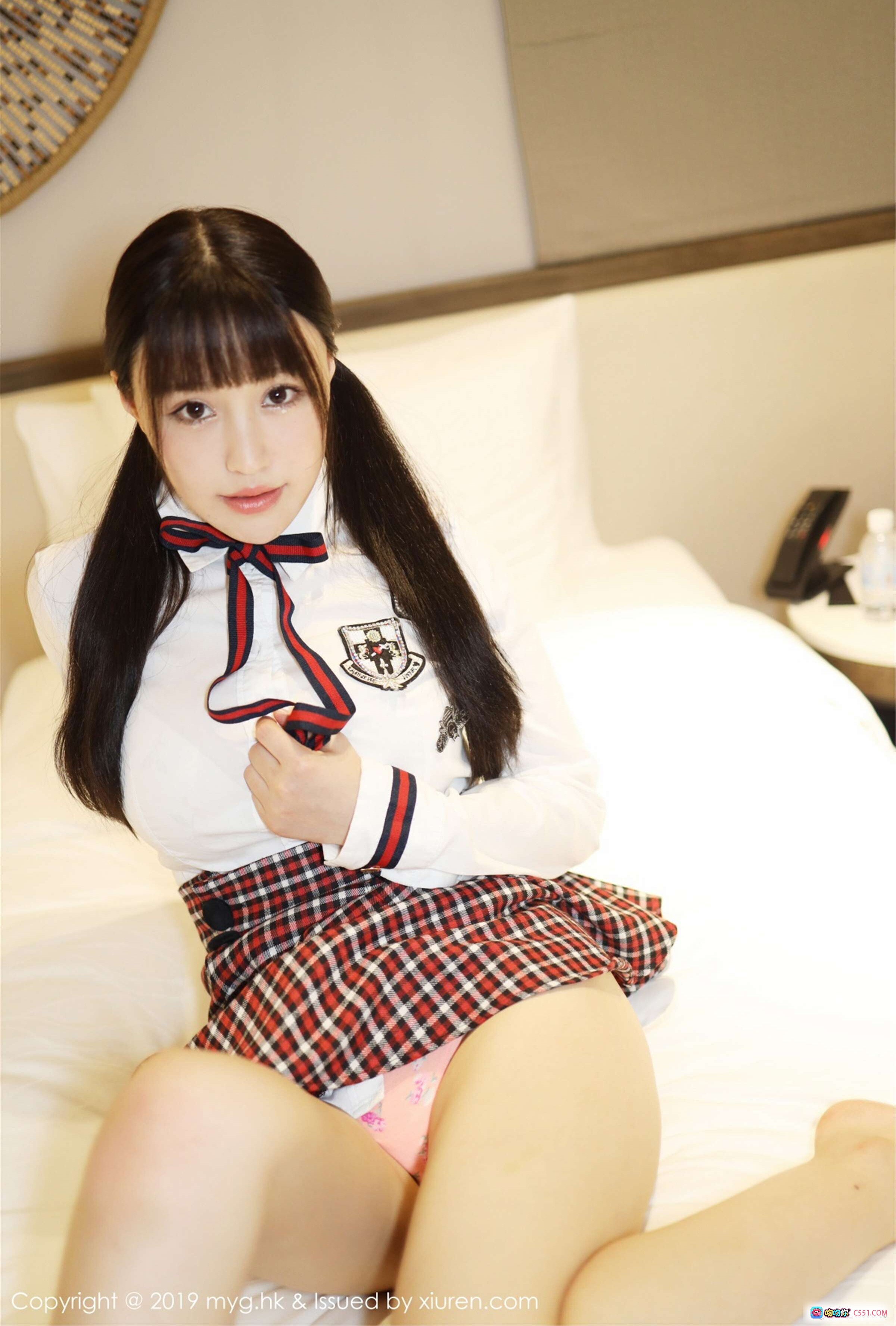 图片[4] - MyGirl美媛馆朱可儿校服写真｜红格百褶裙+白衬衫+双马尾少女风｜2019年5月VOL.355高清图集 - 就要吻