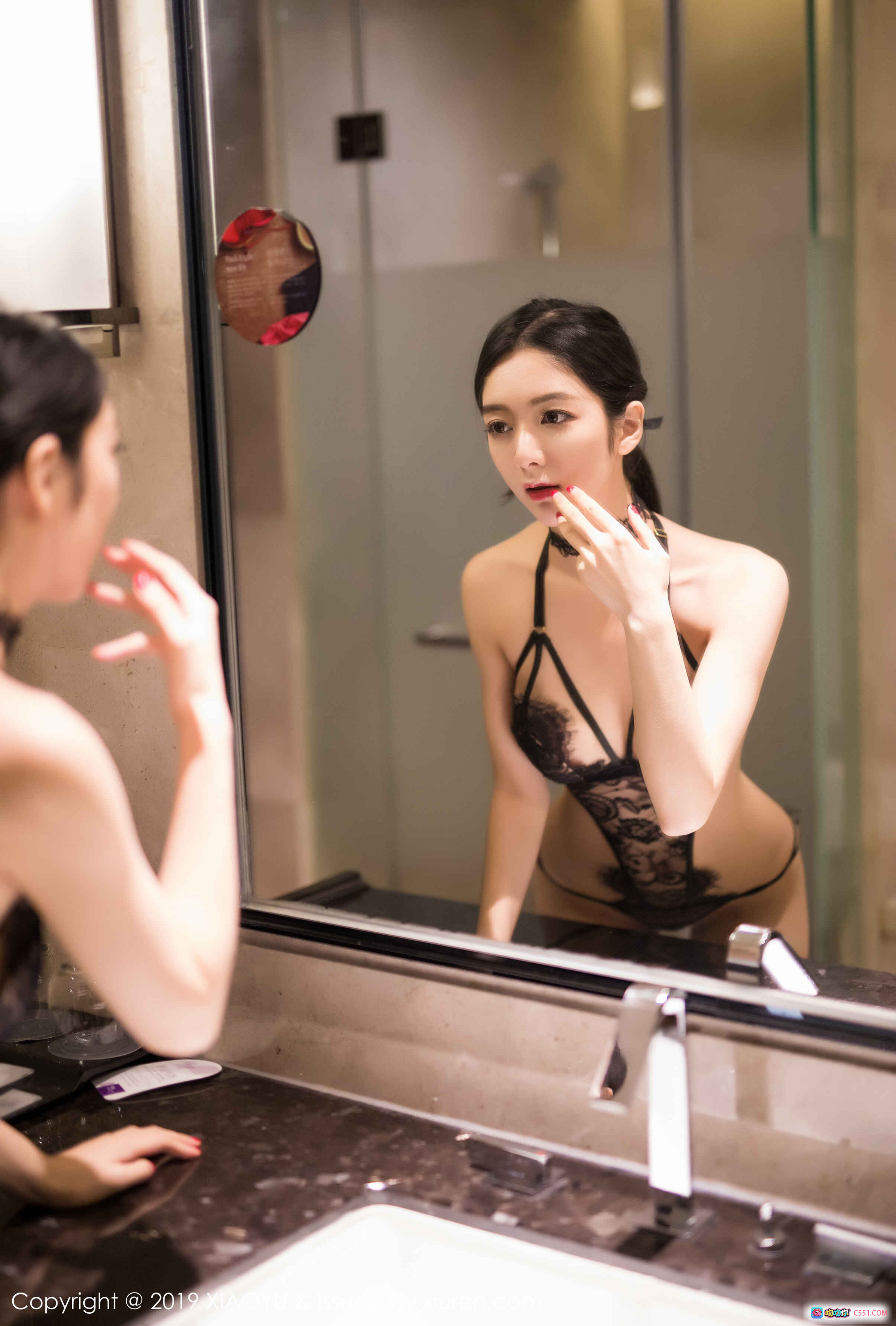 图片[6] - XIAOYU语画界2019.03.25 VOL.041 Angela黑蕾丝内衣高跟美腿浴室写真猫系女神优雅性感私房照 - 就要吻