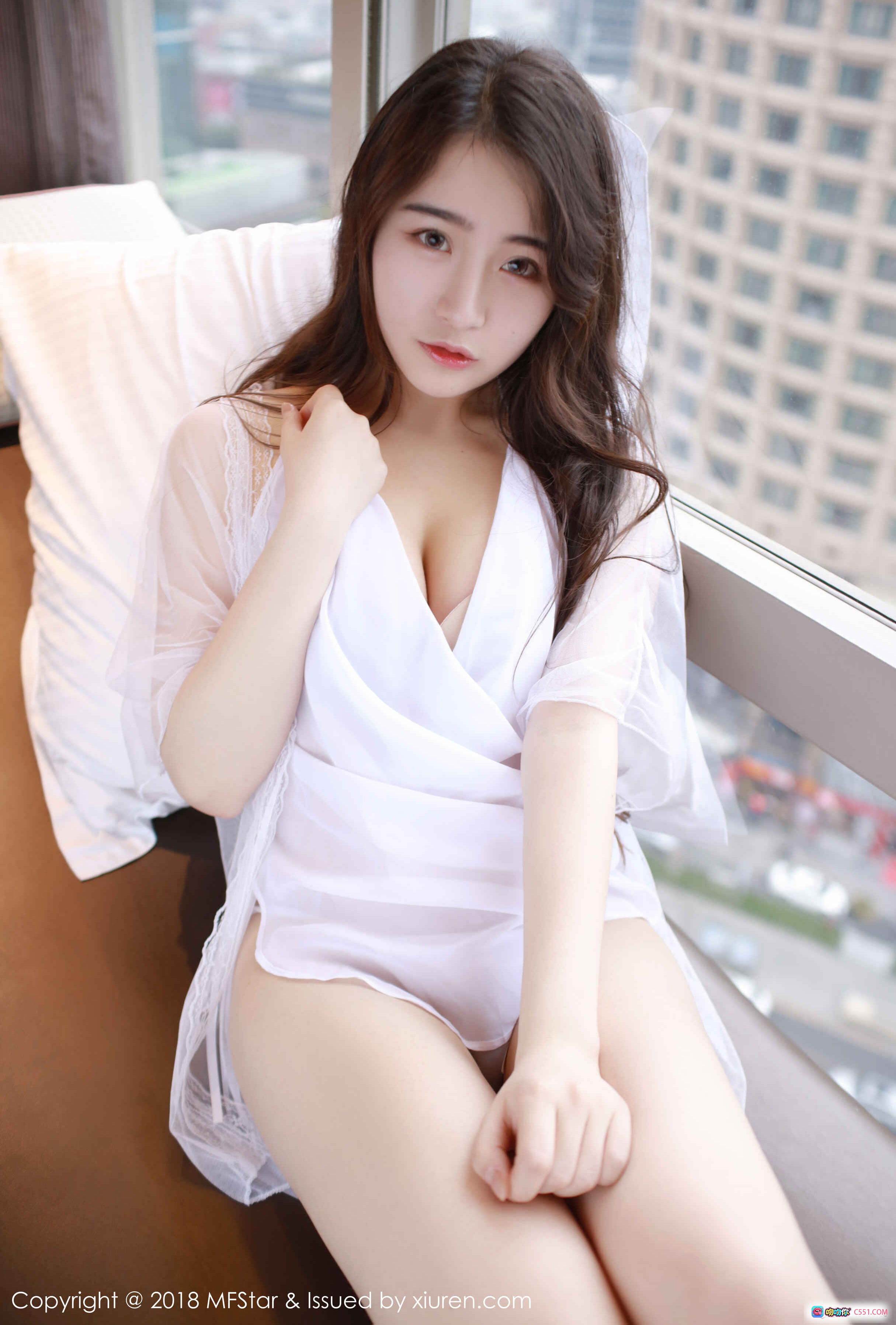 MFStar模范学院宅兔兔2018写真 Vol.116 白色透视睡衣窗边性感私房照 42张高清美图 - 就要吻