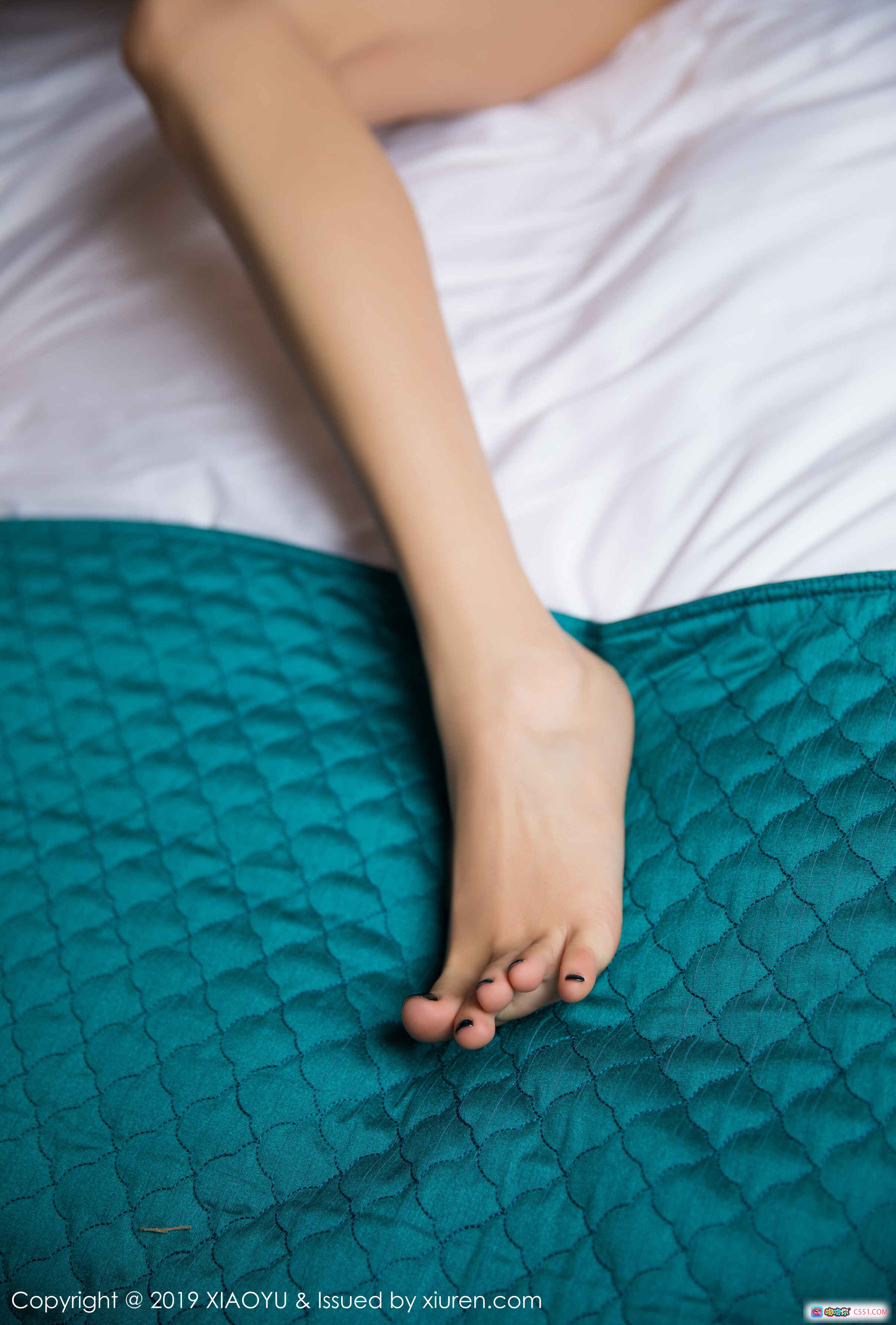 图片[6] - 杨晨晨sugar圣诞红蕾丝内衣写真 – XIAOYU语画界2019 VOL.054 美女私房性感诱惑摄影 - 就要吻