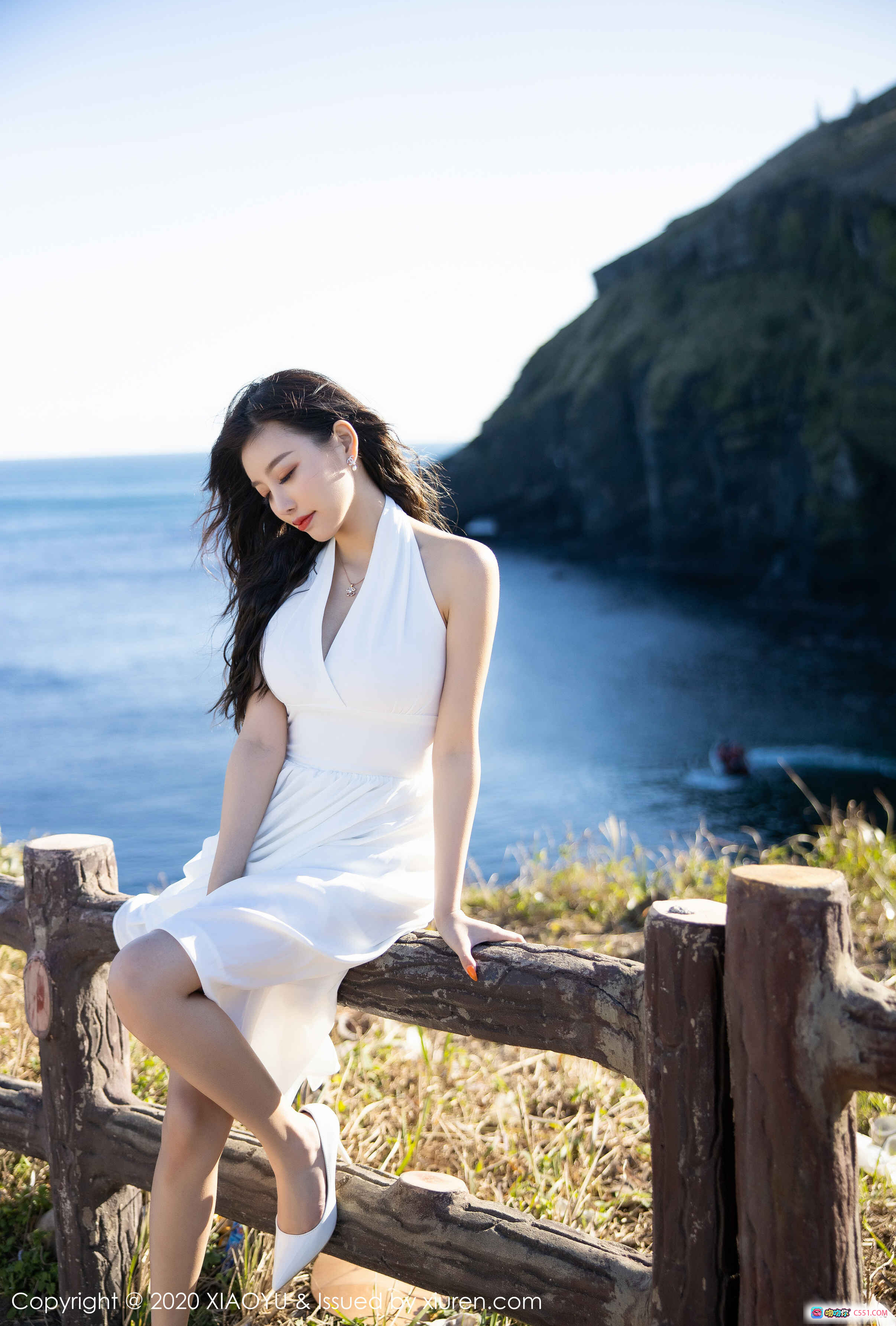 图片[5] - 杨晨晨Sugar性感银色露背短裙写真 | 高跟鞋美腿诱惑 | XIAOYU语画界VOL.286高清图集 - 就要吻