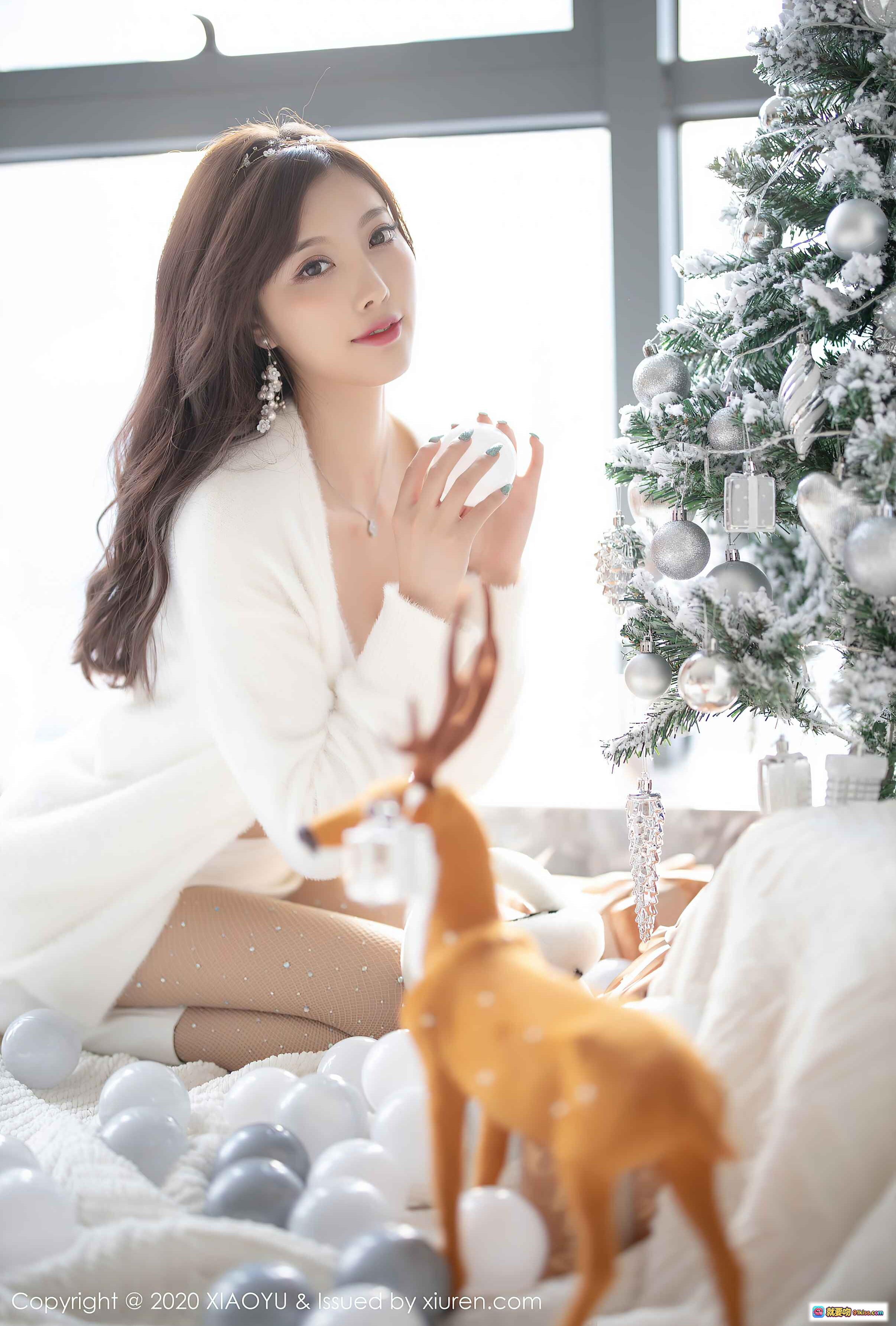 图片[5] - 杨晨晨Sugar白毛衣+闪钻渔网袜+白色高跟靴 窗边优雅写真 VOL.437 - 就要吻