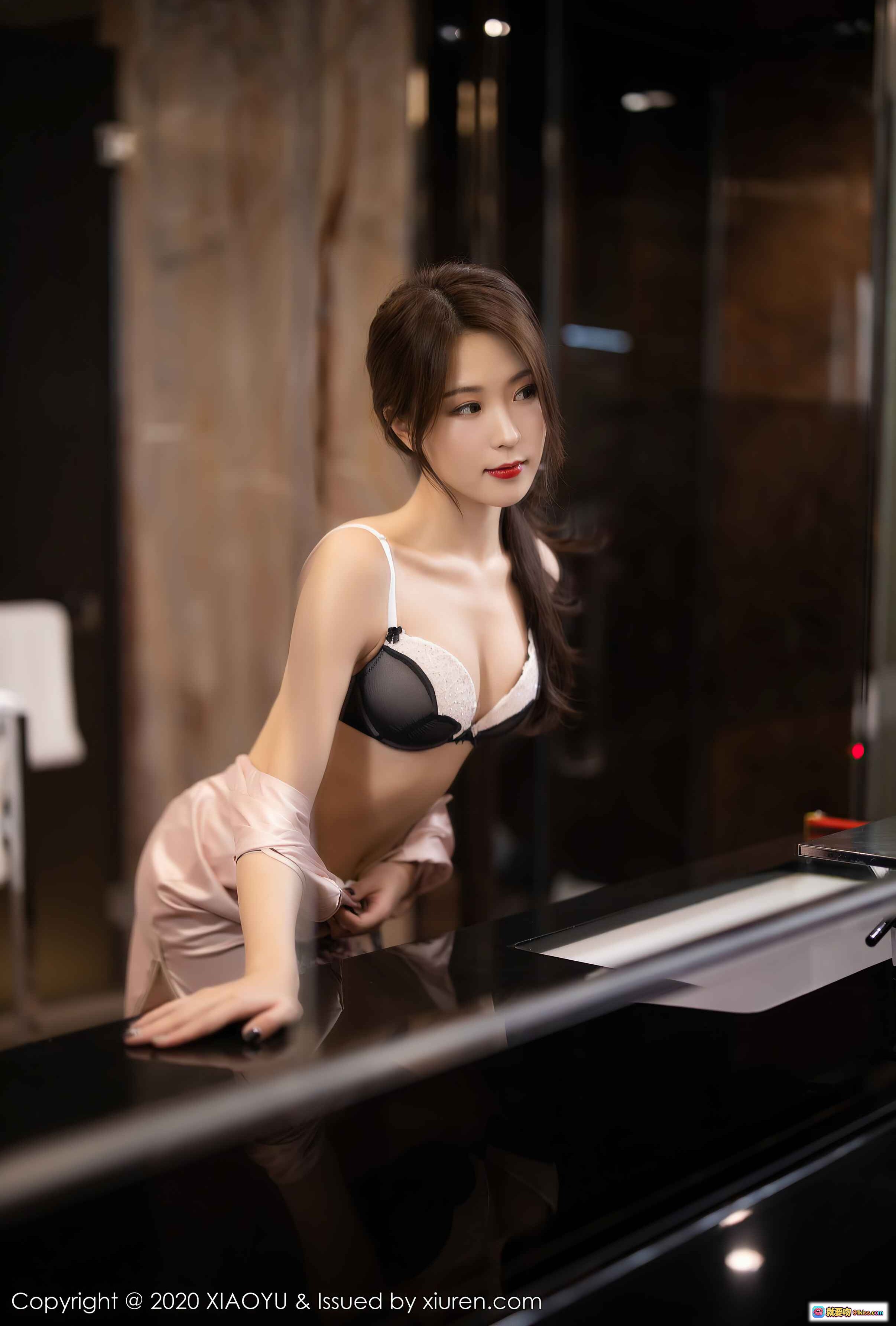 图片[10] - 杨紫嫣Cynthia粉色旗袍写真｜优雅性感美腿高跟｜XIAOYU语画界Vol.410｜2020年11月17日发布 - 就要吻