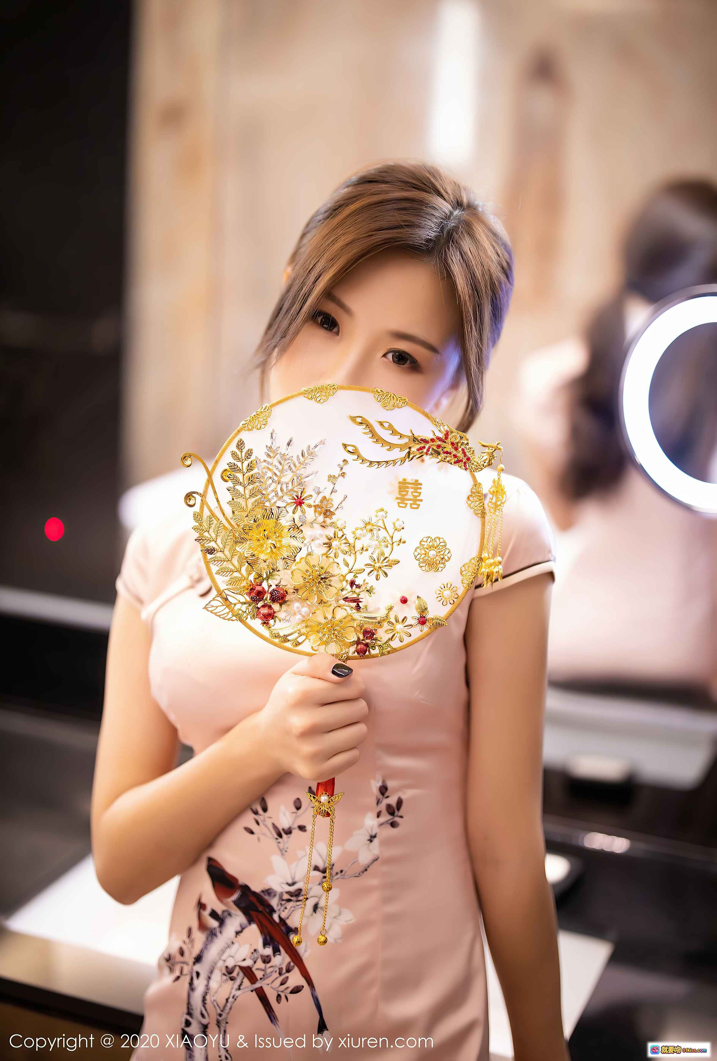 图片[4] - 杨紫嫣Cynthia粉色旗袍写真｜优雅性感美腿高跟｜XIAOYU语画界Vol.410｜2020年11月17日发布 - 就要吻