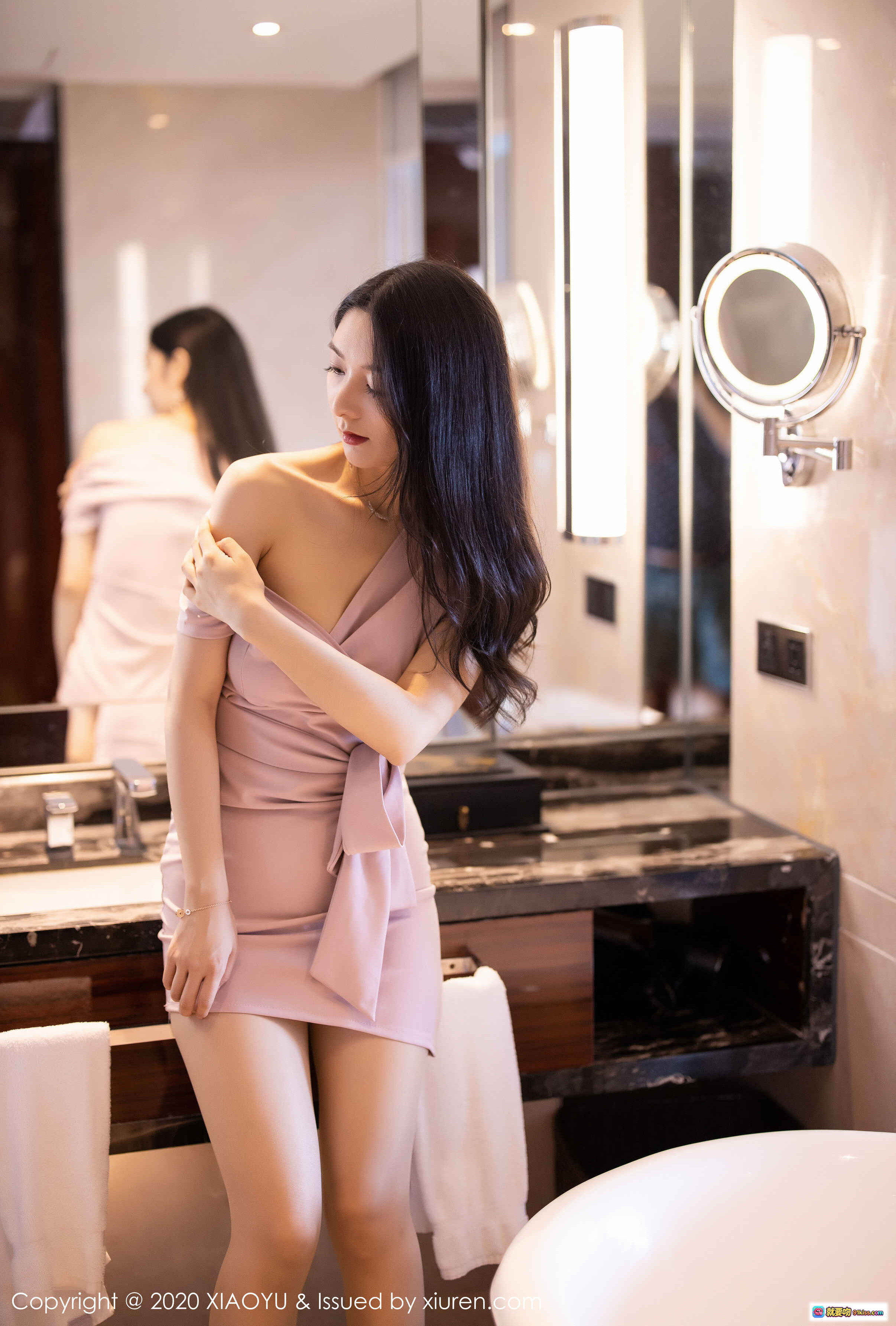 图片[8] - XIAOYU语画界2020.02.27 VOL.256 Angela小热巴 粉色露肩短裙浴室写真 优雅性感私房美拍 99+高清图集 - 就要吻
