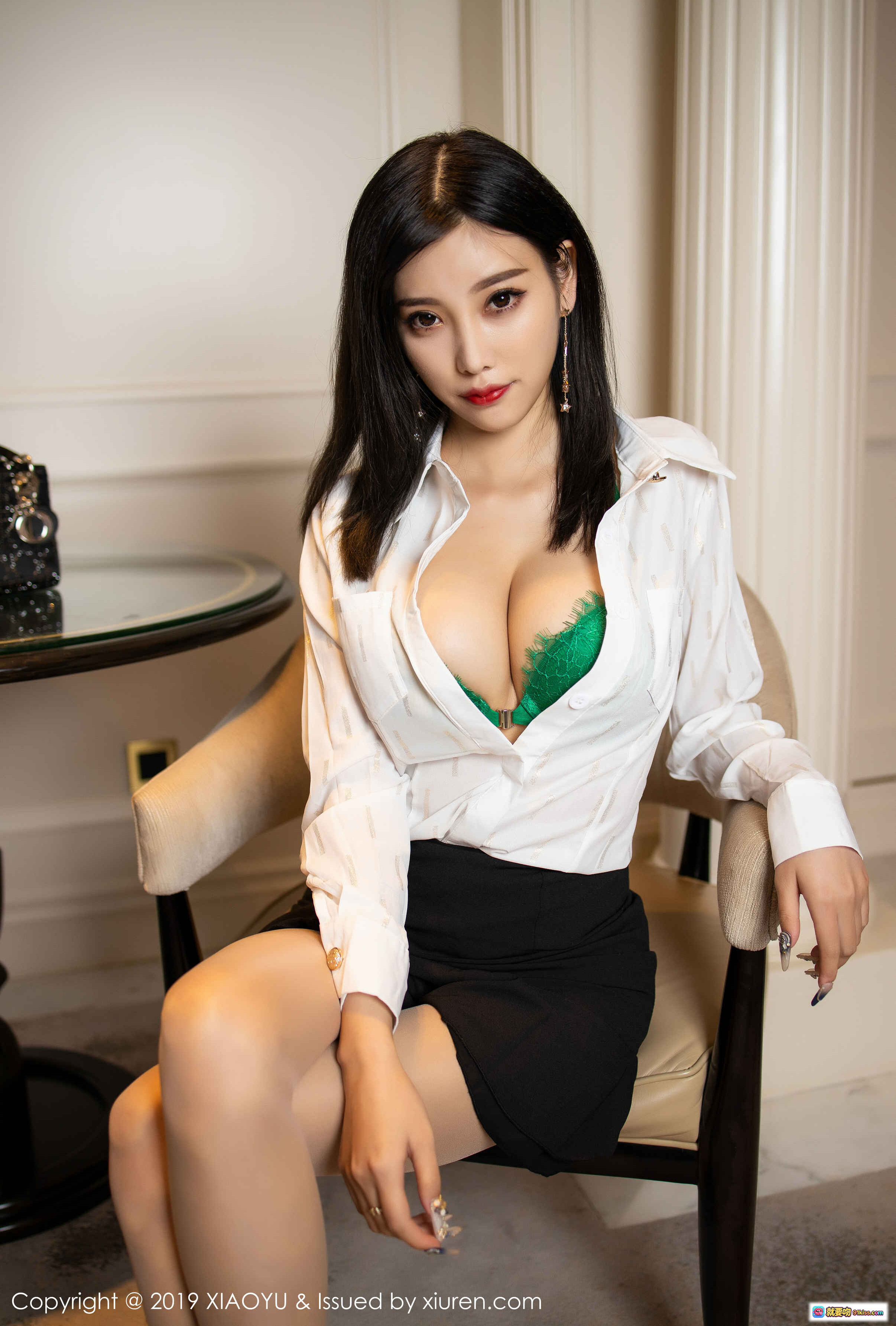 图片[7] - 杨晨晨Sugar白衬衫黑短裙高跟美腿写真 | XIAOYU语画界VOL.224优雅性感室内私房照 - 就要吻