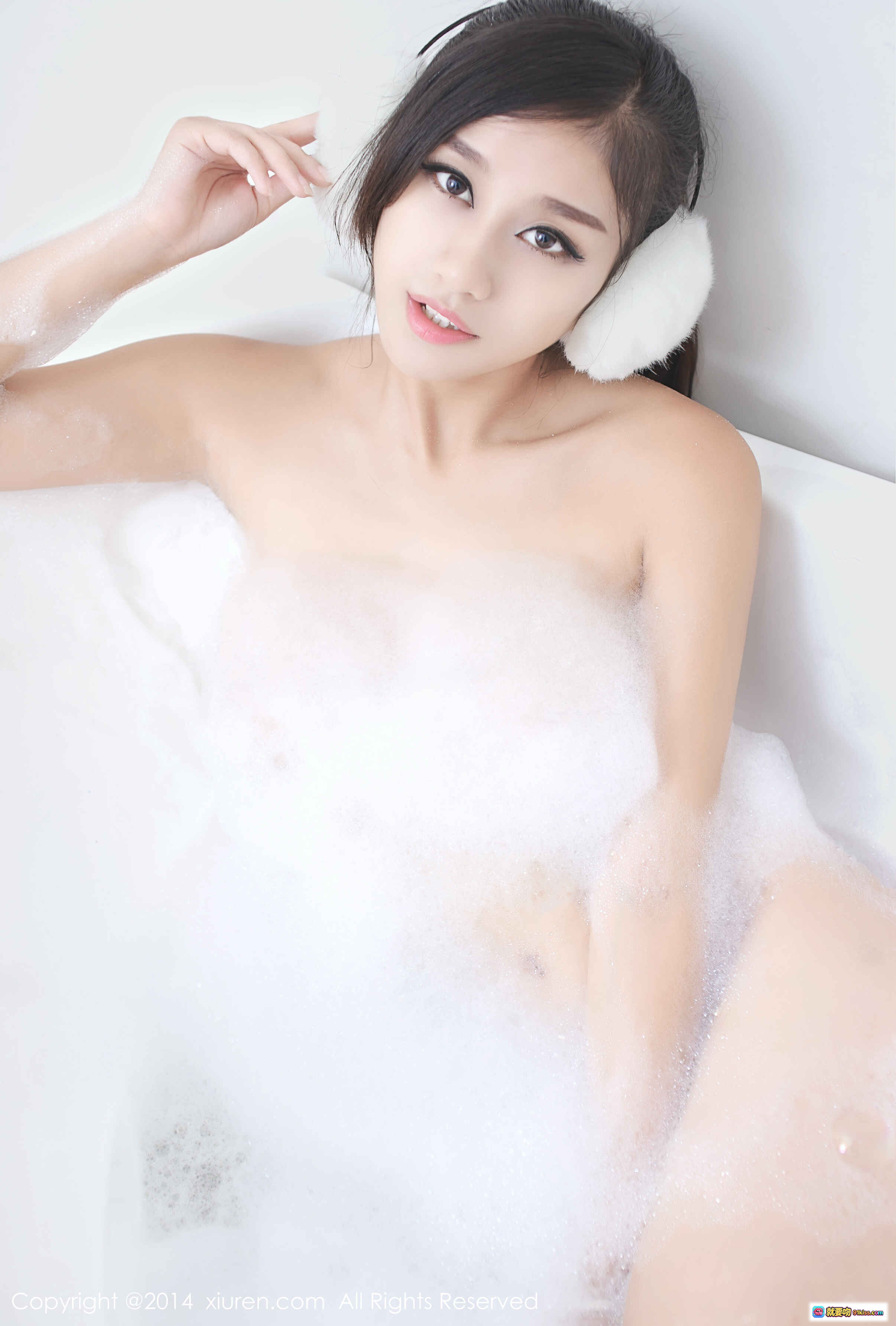 图片[5] - 史雨姐姐户外写真 | 粉色蕾丝内衣 | 自然光绿植背景 | 秀人网2014经典私房照 - 就要吻