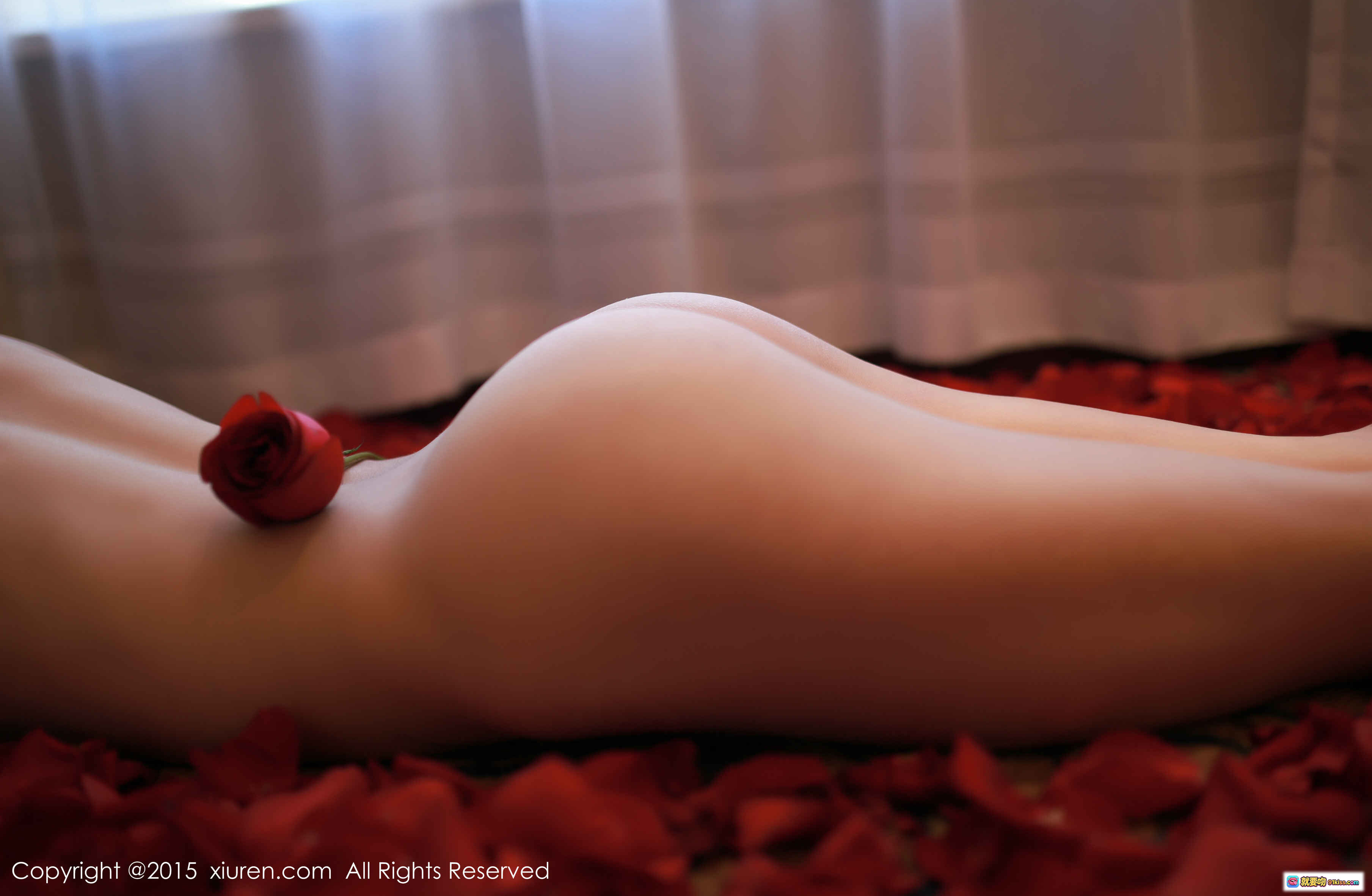 图片[7] - XIUREN秀人网2015.01.09 NO.276 CyberJelly霜爷黑蕾丝内衣玫瑰花瓣写真63P高清美图 - 就要吻