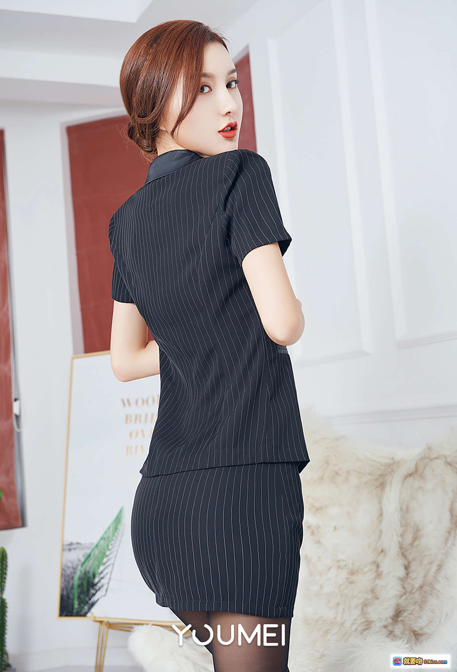 图片[4] - YouMei尤美2019.01.04 VOL.100倾城丽人M梦baby黑丝高跟职场风写真优雅性感美腿诱惑 - 就要吻