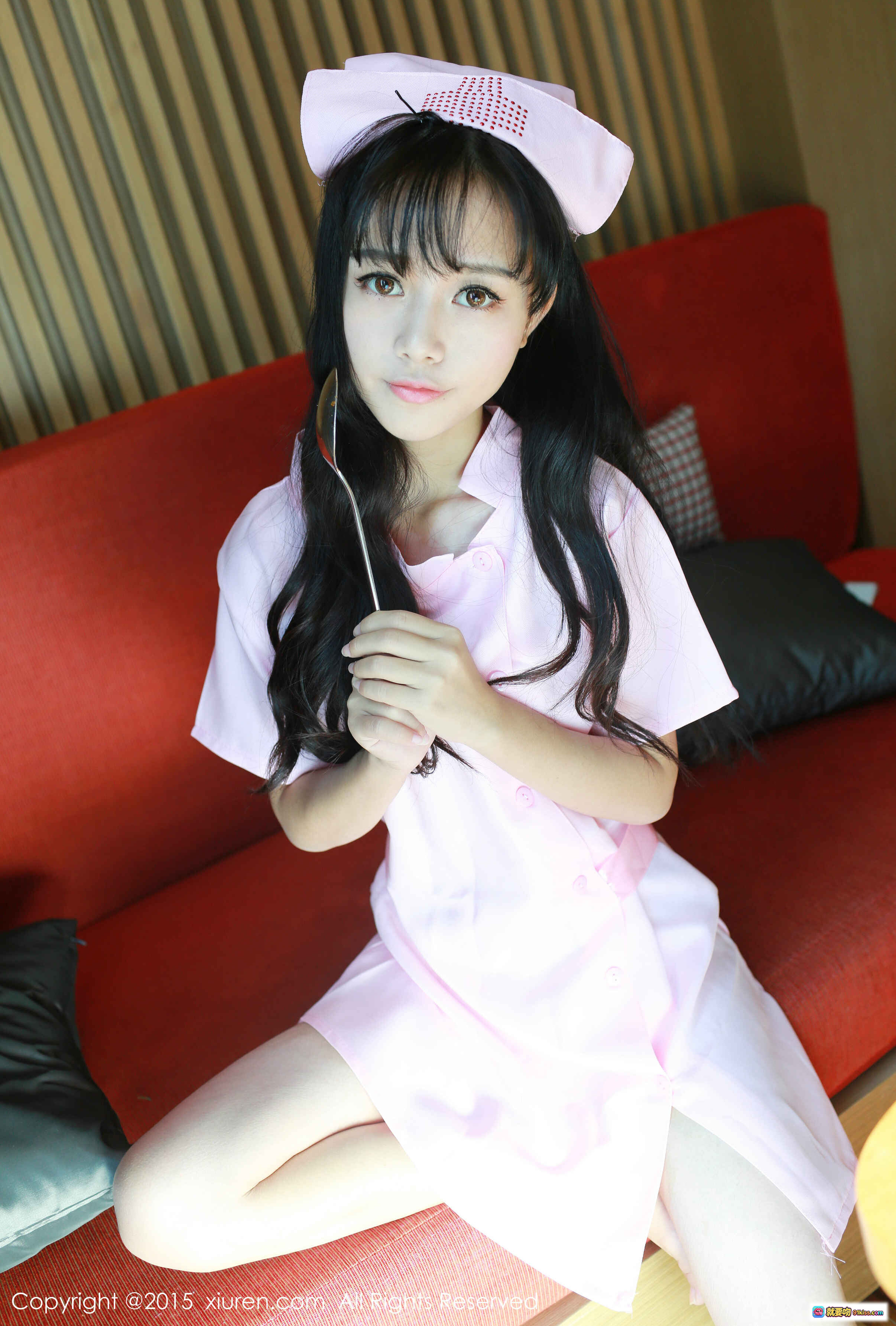 图片[4] - XIUREN秀人网2015.04.10 NO.316 toro羽住 绿白女仆装长发少女室内写真 甜美可爱清新风格 - 就要吻