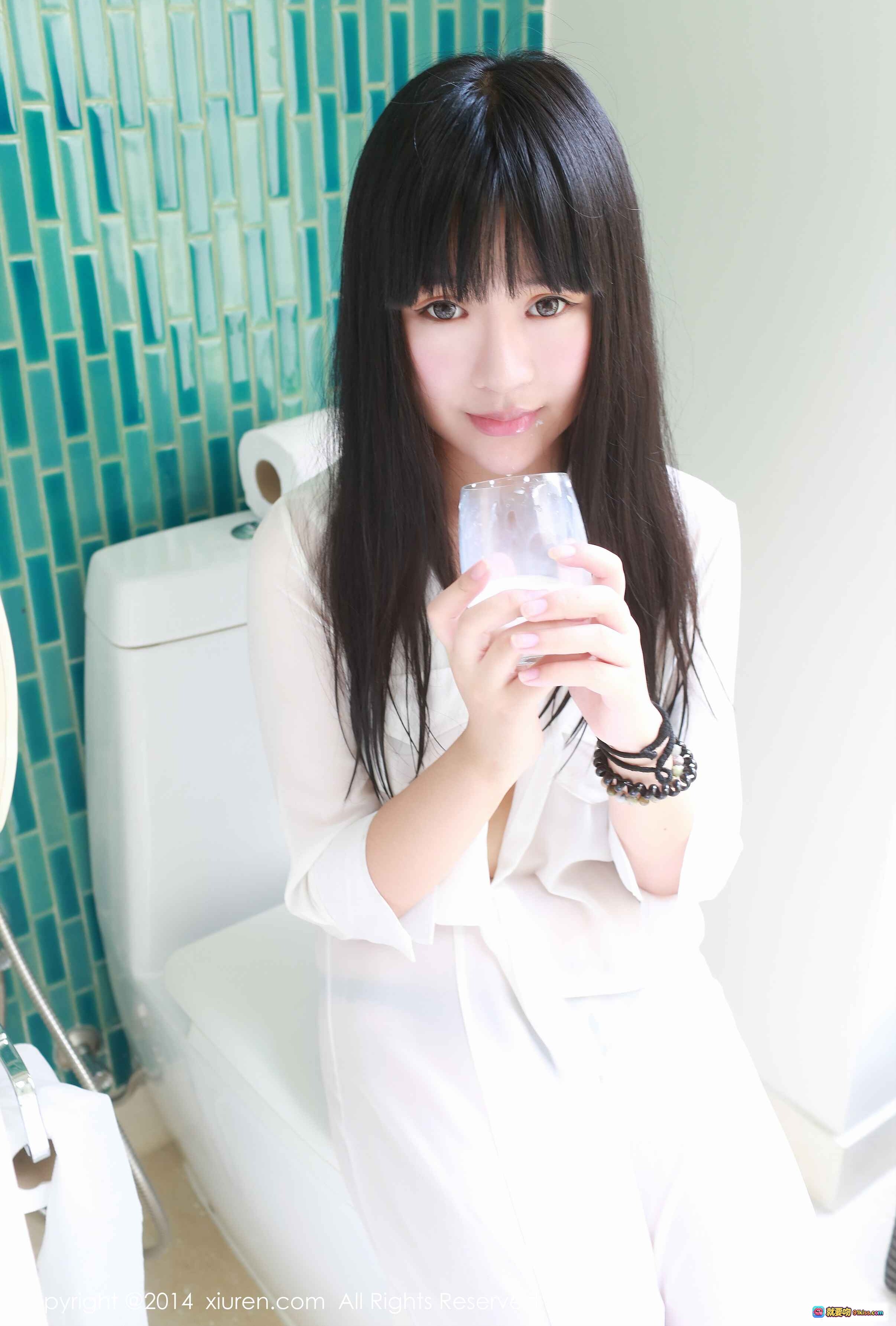 图片[5] - 八宝icey粉色蕾丝内衣写真 | 秀人网2014.09.15 NO.215 | 黑长直少女私房美图 - 就要吻