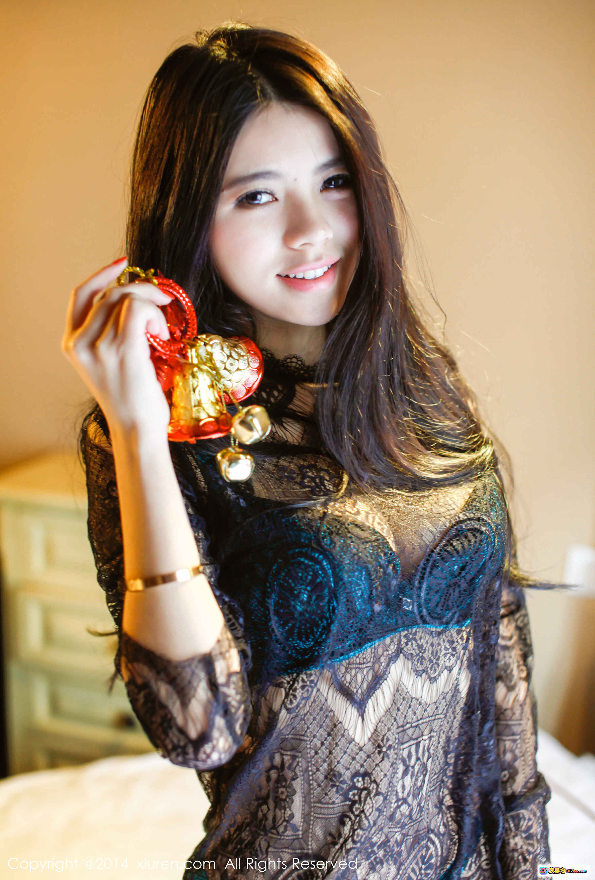 图片[10] - 欧阳妮娜娜黑色蕾丝透视装性感写真 – 秀人网2014圣诞主题高清图集 - 就要吻