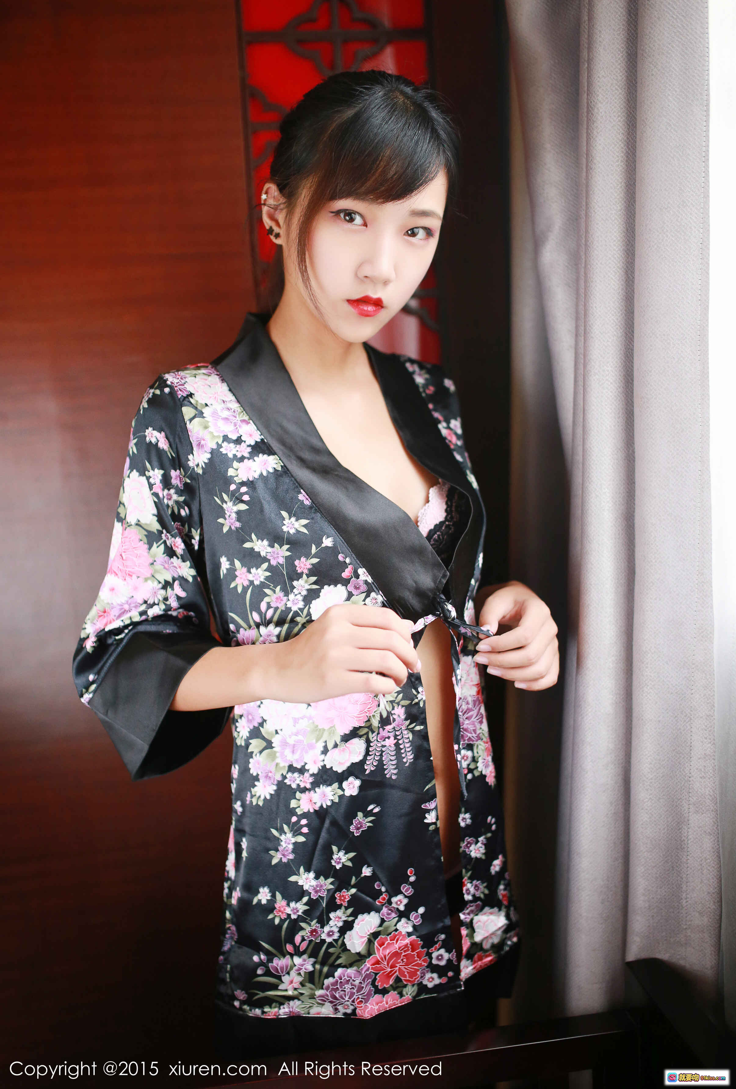 图片[5] - 徐畅白色蕾丝连衣裙户外写真 – 秀人网2015清新自然美女摄影 - 就要吻