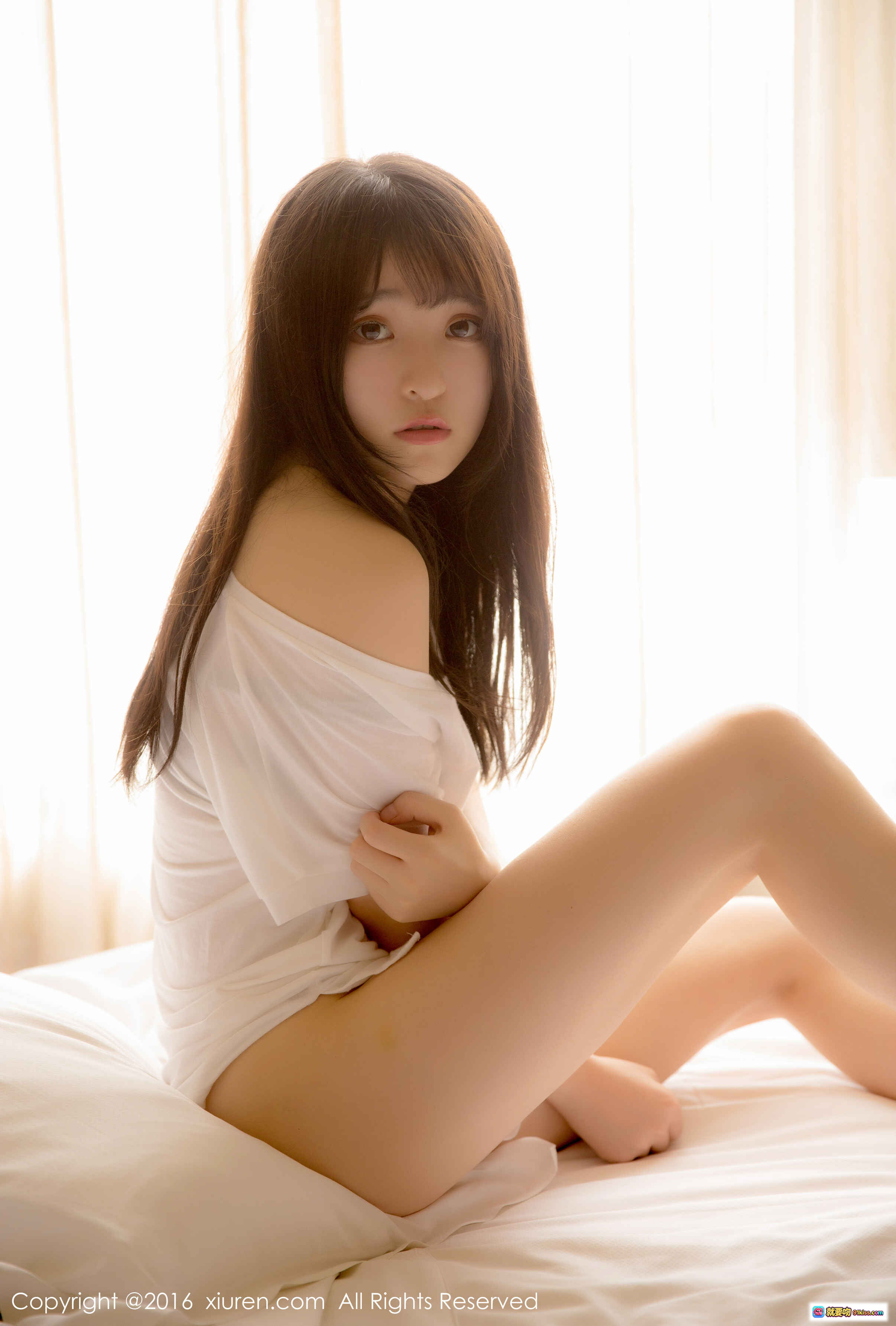 图片[5] - 伊小七MoMo私房写真 木质地板性感躺姿 白袜美腿诱惑 2016秀人网No.571高清图集 - 就要吻