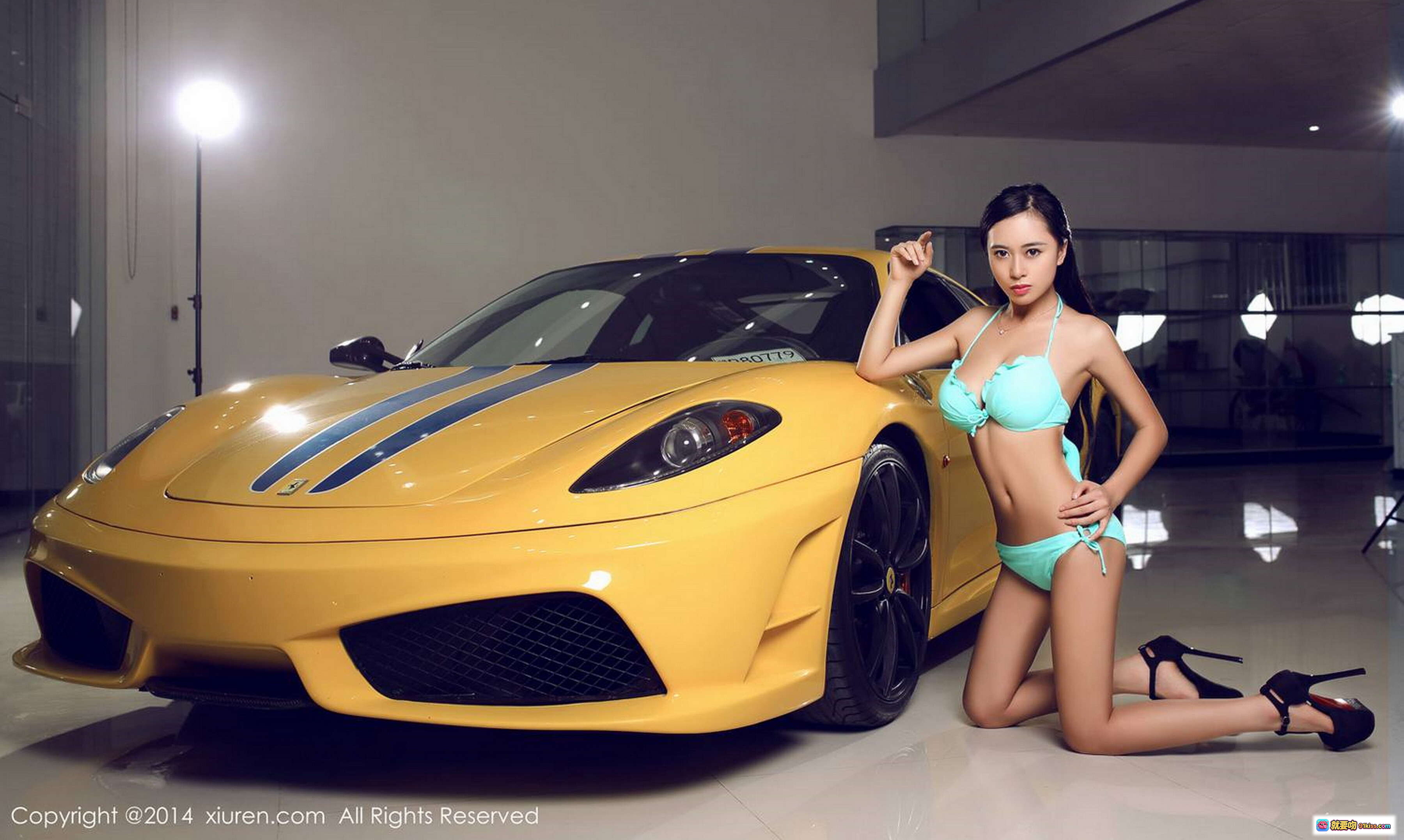 图片[10] - 黄可Christine蓝白碎花吊带睡衣床上写真 – XIUREN秀人网2014.12.09 NO.252高清美图 - 就要吻