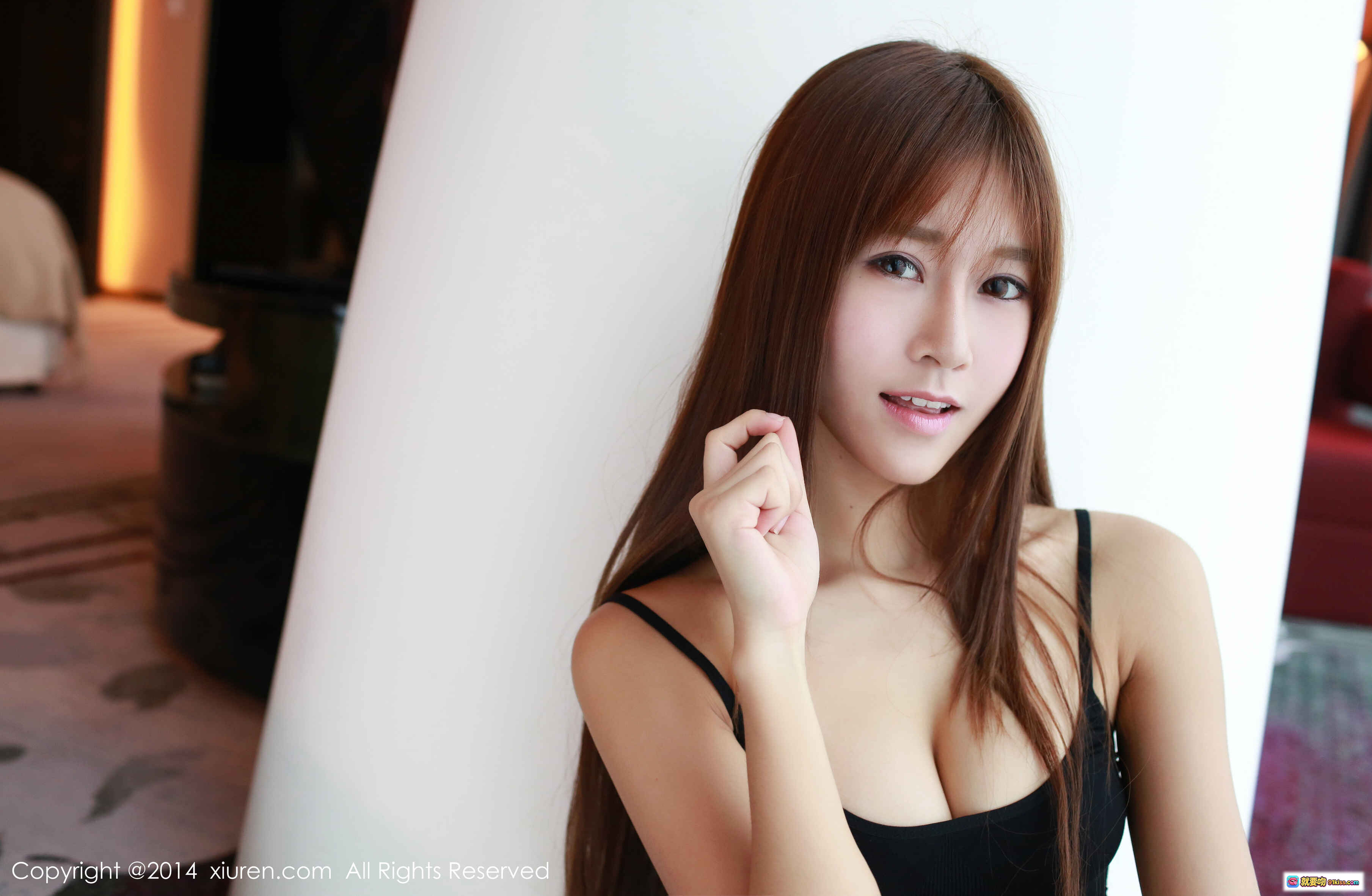 图片[8] - 嘉琳Winna性感写真 | XIUREN秀人网2014.11.22 NO.245 | 黑色吊带美胸长发私房照 - 就要吻