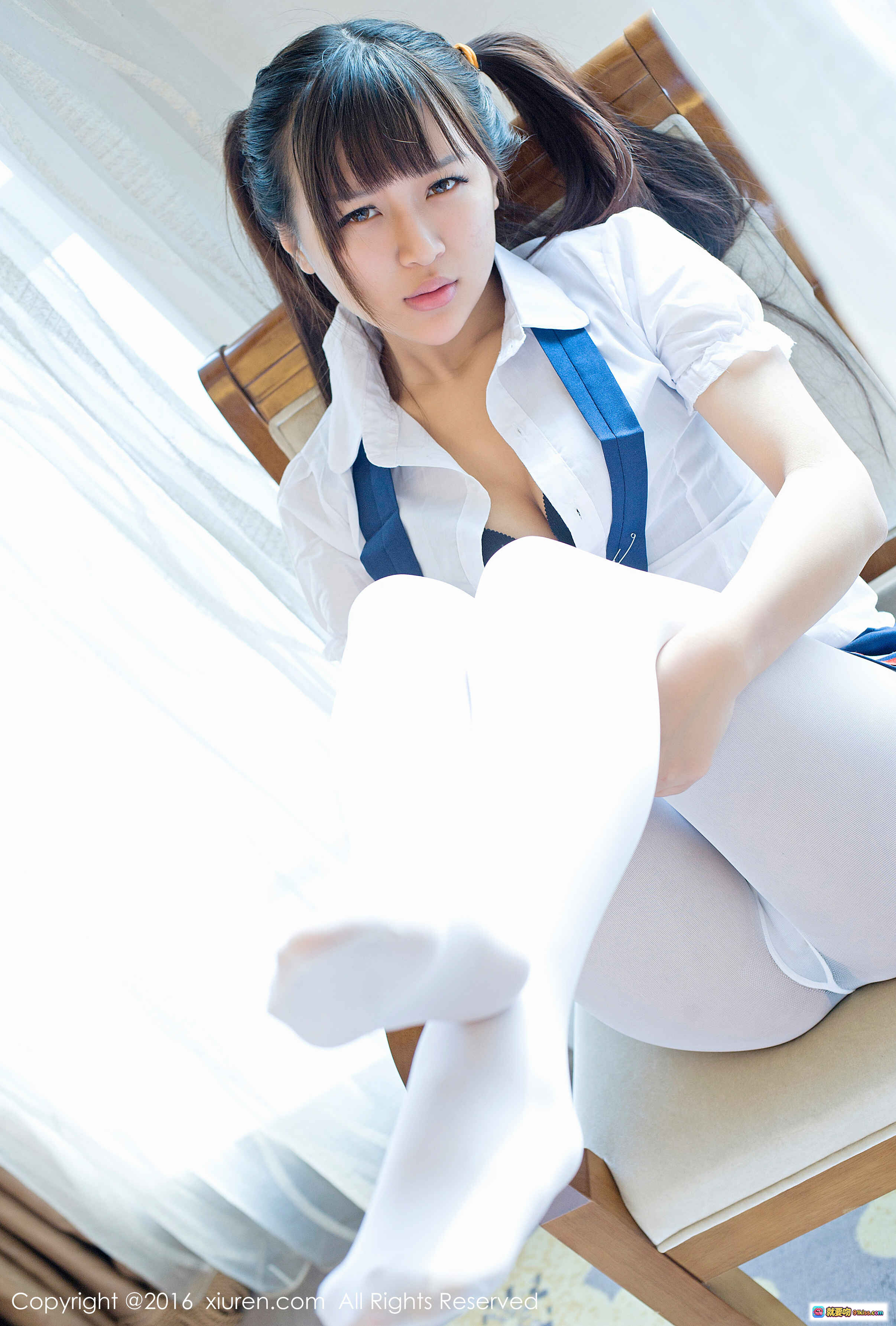 图片[6] - 熙熙熙熙恩性感比基尼写真 – 秀人网2016.12.31 No.672 长发马尾甜美女神床上私房照 - 就要吻