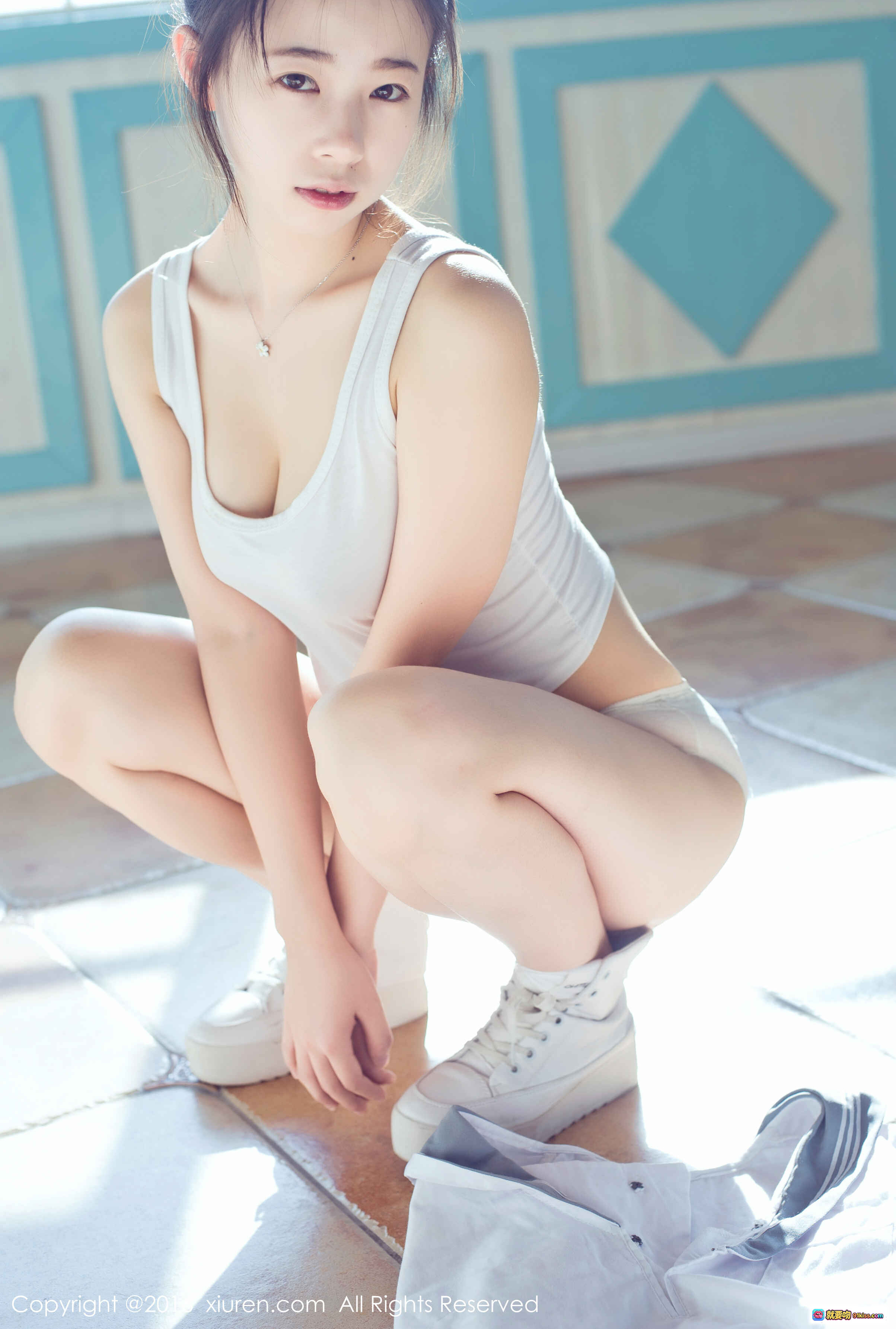 图片[10] - 草莓zz蓝色连体泳衣写真·木质地板柔光少女坐姿·XIUREN秀人网2016.10.14 NO.616高清52P - 就要吻