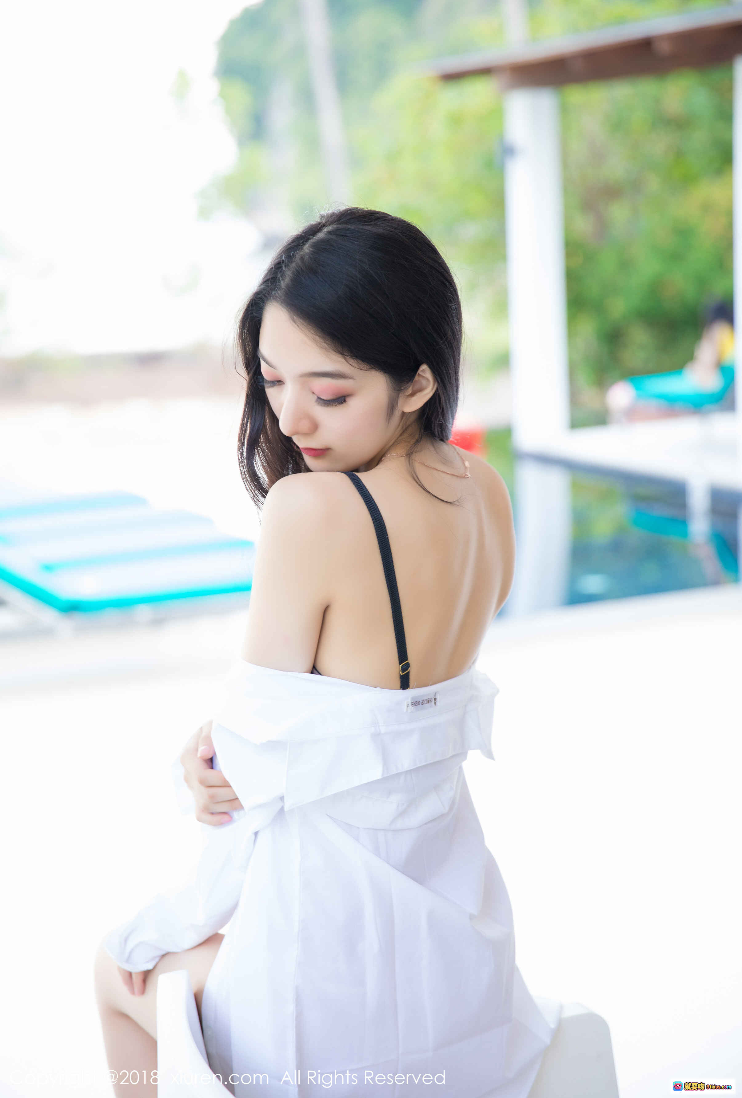 图片[7] - 小热巴泳池边白衬衫写真 | 秀人网2018高清美图 | 黑发侧颜性感背影 | 夏日度假风私房照 - 就要吻