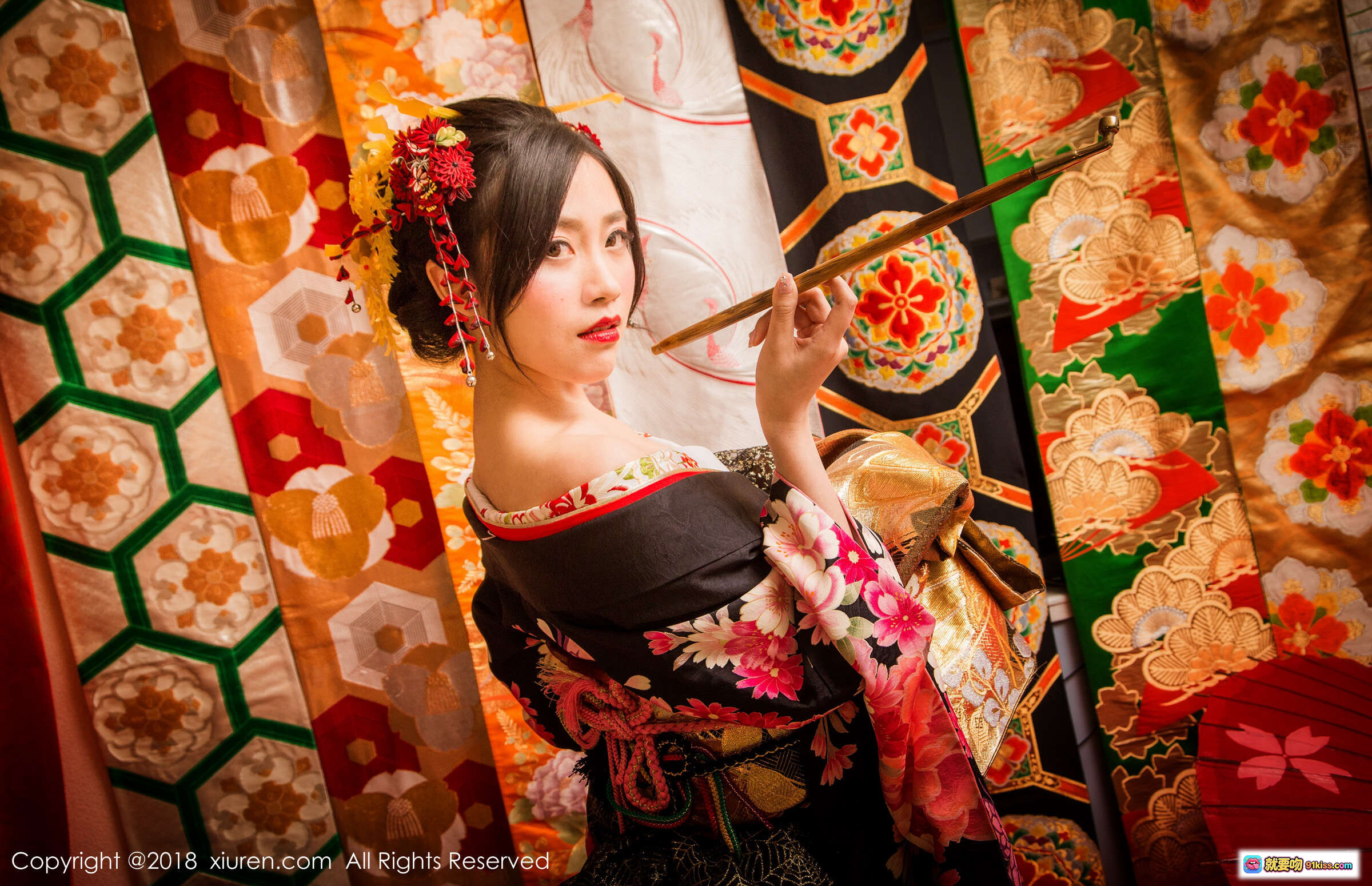 图片[6] - 许诺Sabrina和风写真｜华丽振袖和服+传统日式伞扇+红毯古韵场景｜XIUREN秀人网2018经典摄影 - 就要吻