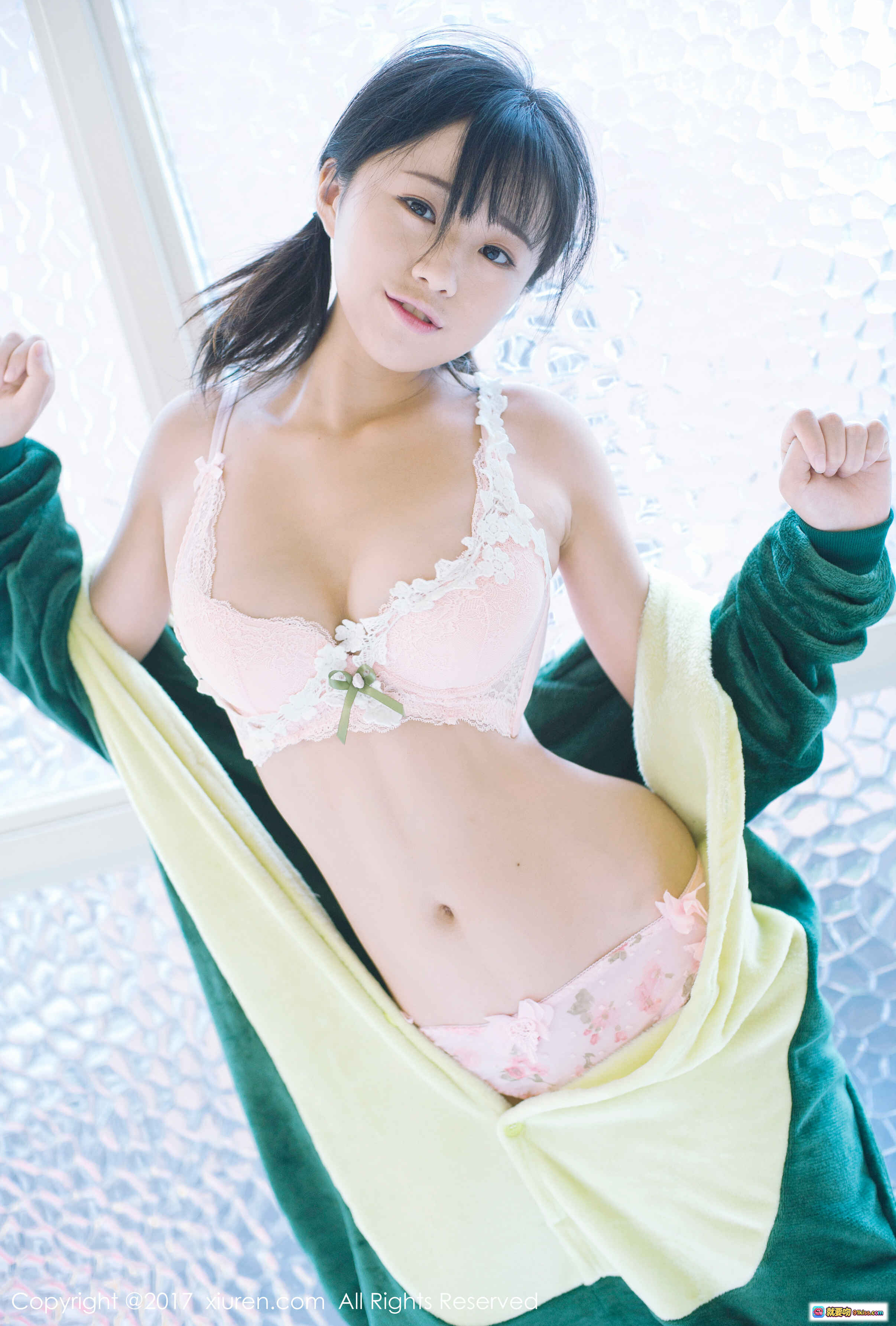 图片[9] - 仓井优香清新写真｜草莓比基尼少女｜粉色气球甜美风｜高马尾元气造型｜秀人网2017精选图集 - 就要吻