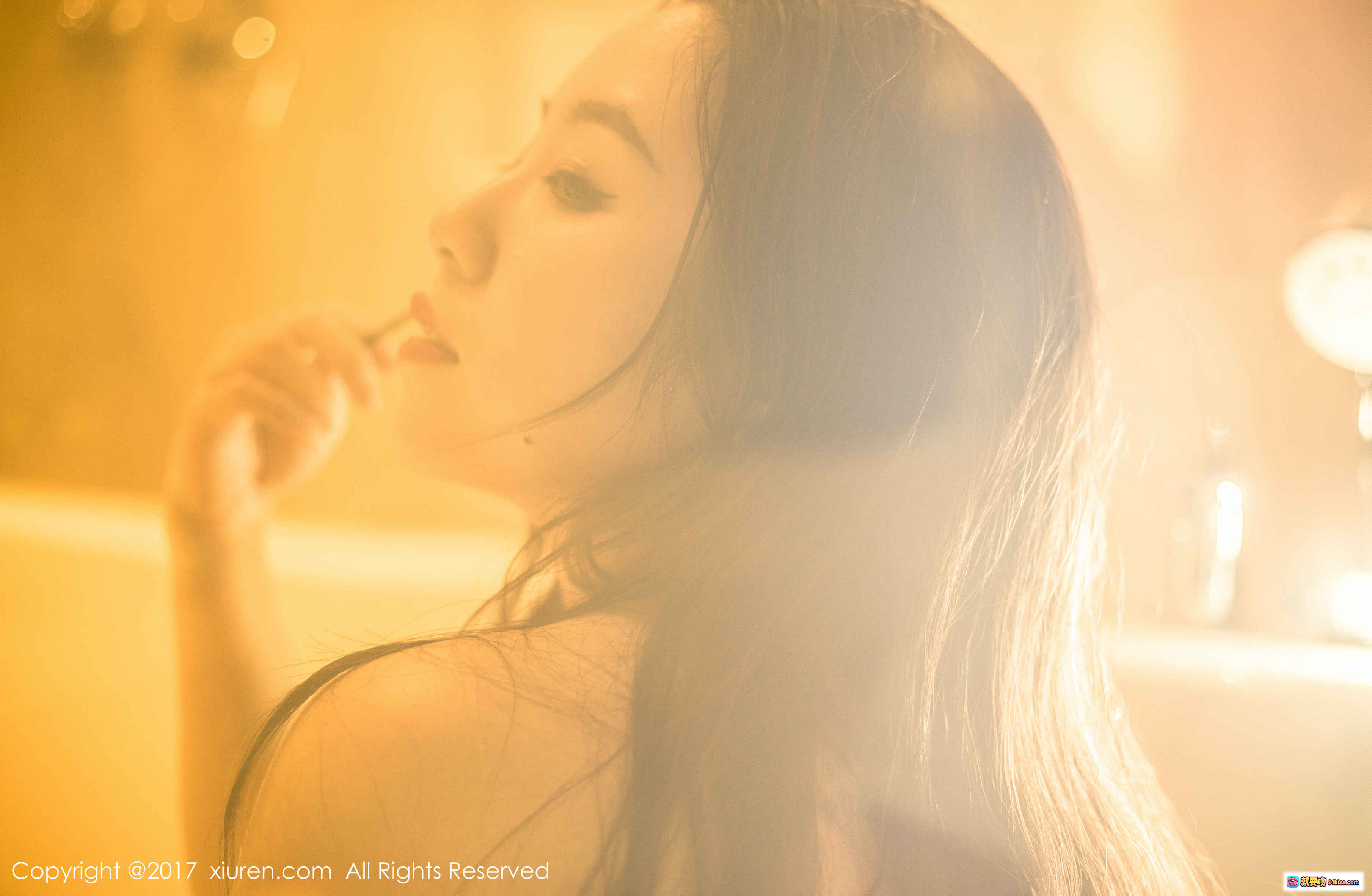 图片[2] - XIUREN秀人网2017.09.28 No.823 吃白菜的vi菜菜 48+1P192M 优雅背影 美女写真 暖光氛围 私房摄影 高清图集 - 就要吻