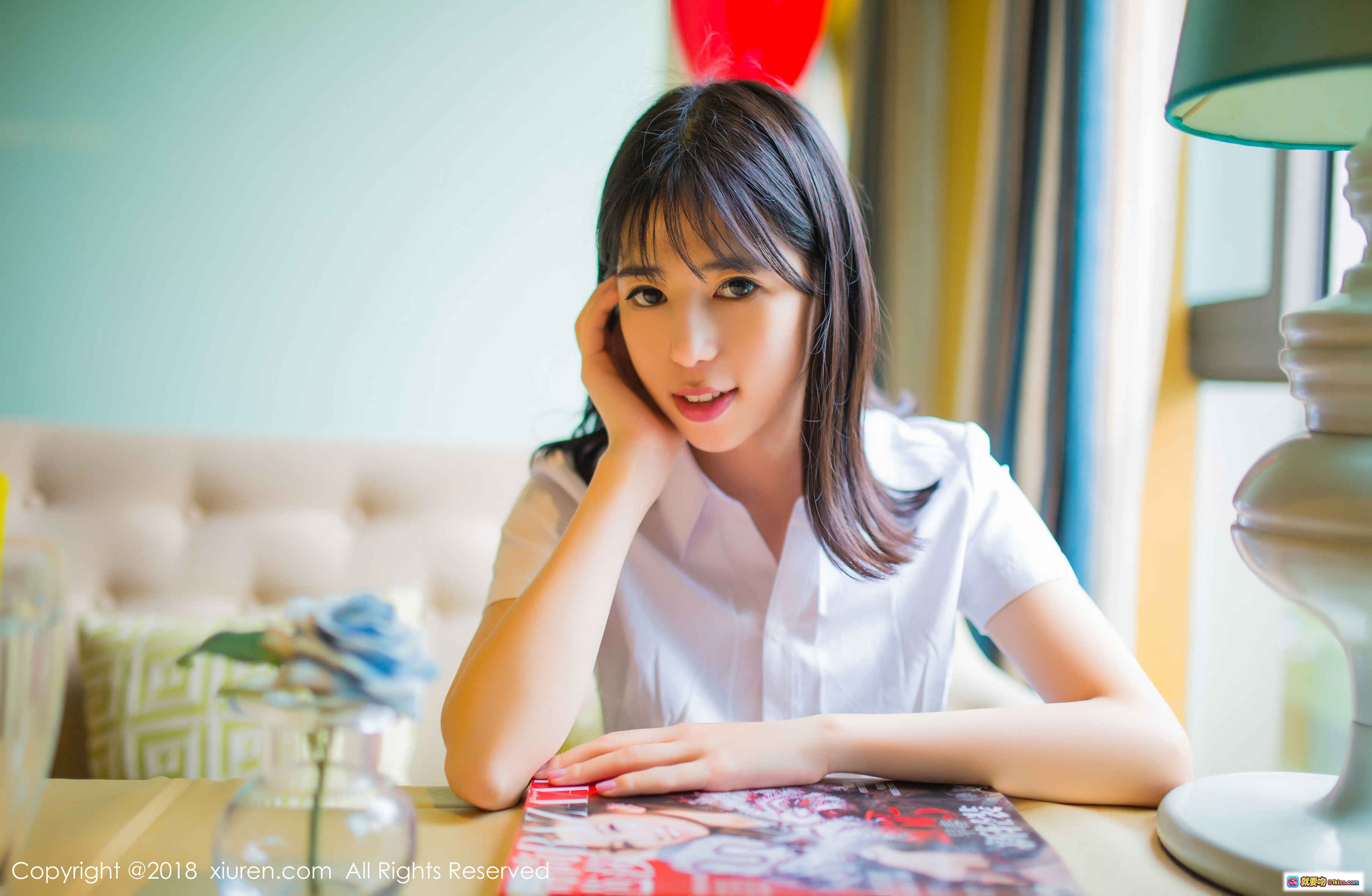 图片[2] - 艾栗栗栗栗栗栗吖 – 白衬衫黑短裙性感写真 | XIUREN秀人网2018.05.14 No.1014 | 室内浴缸旁优雅姿态 - 就要吻