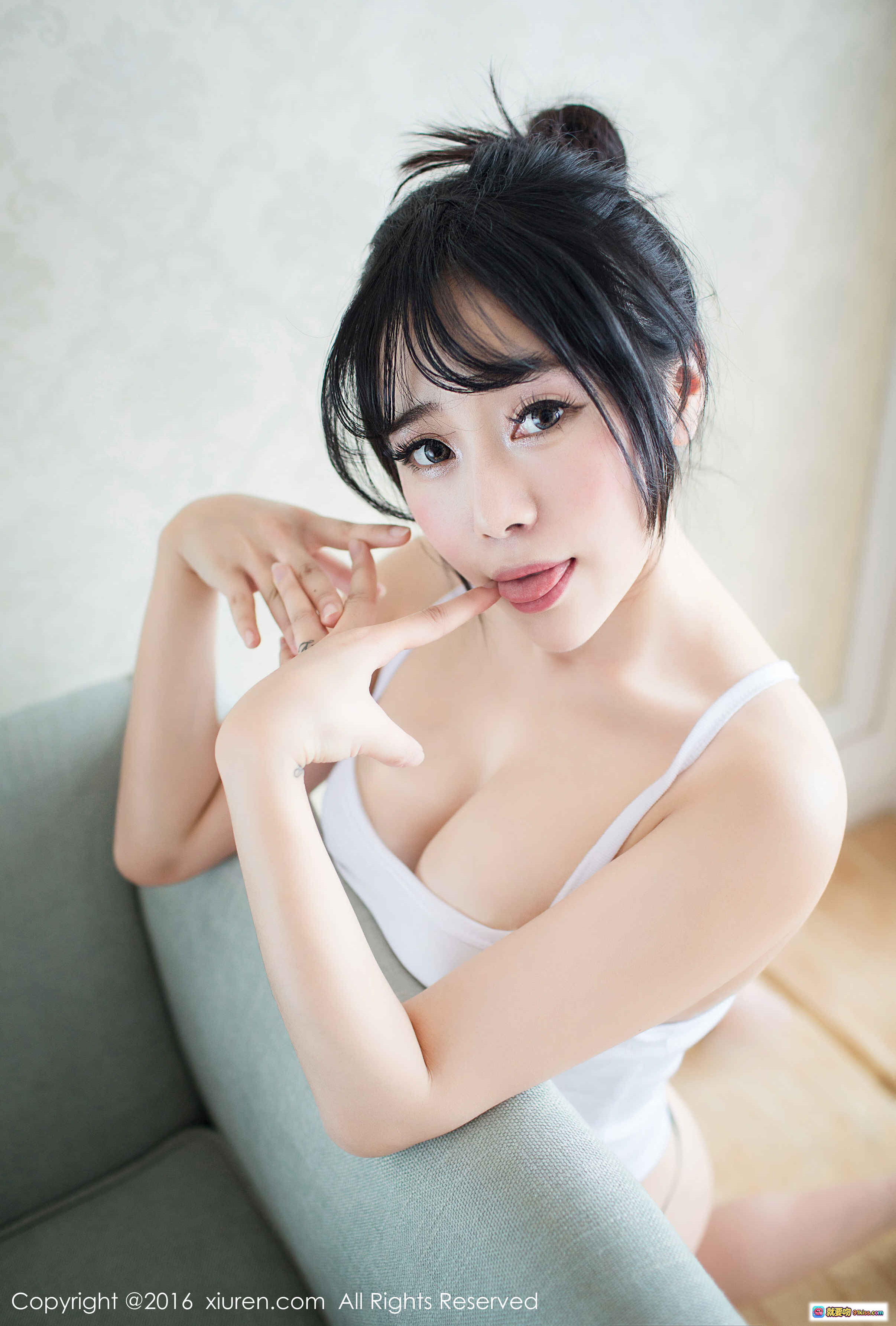 图片[2] - 兜豆靓Youlina清新薄荷绿女仆装写真 持香蕉俏皮摆拍 甜美可爱私房美图 - 就要吻