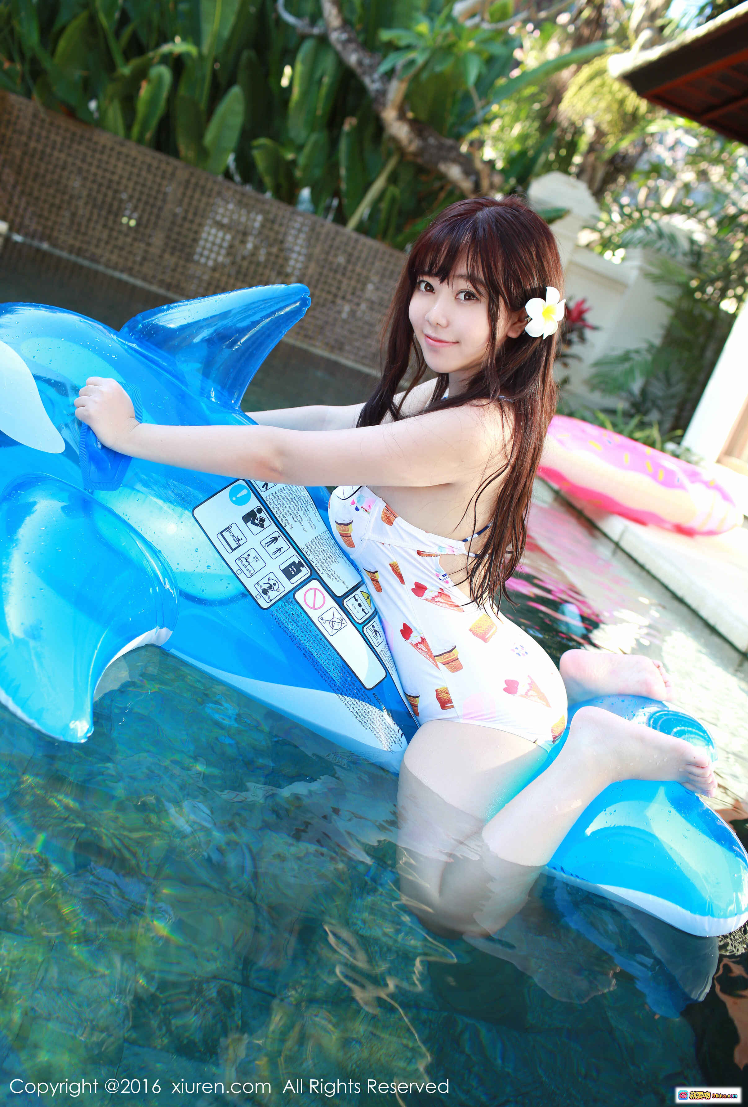 图片[9] - 刘飞儿Faye性感泳装写真 – 深蓝白边比基尼诱惑姿势 – XIUREN秀人网2016.04.21 No.514高清图集 - 就要吻