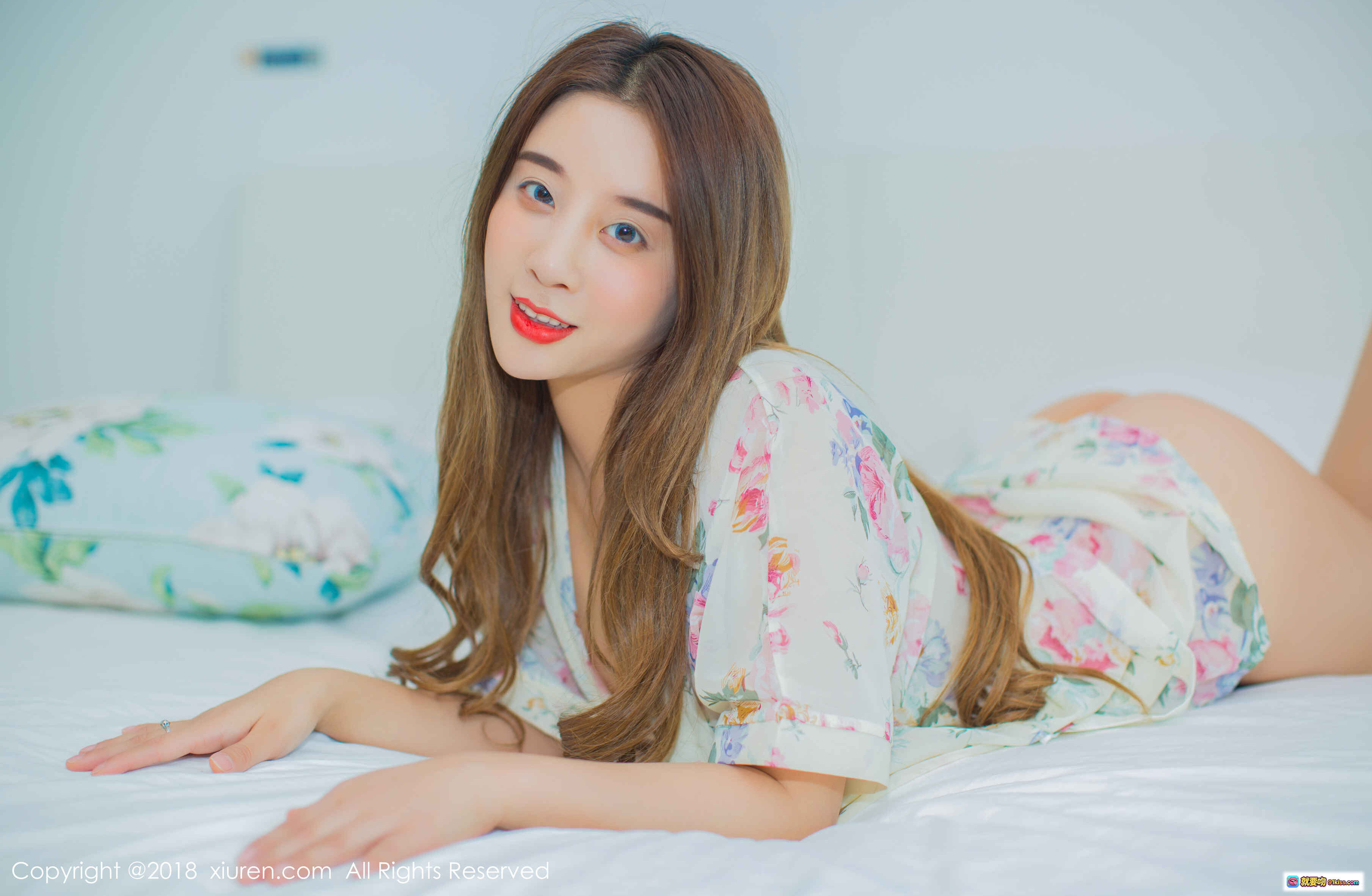 图片[10] - 筱慧性感写真 | 花色露肩连体衣 | 高楼窗边坐姿 | 甜美长发红唇 | 秀人网2018精选图集 - 就要吻