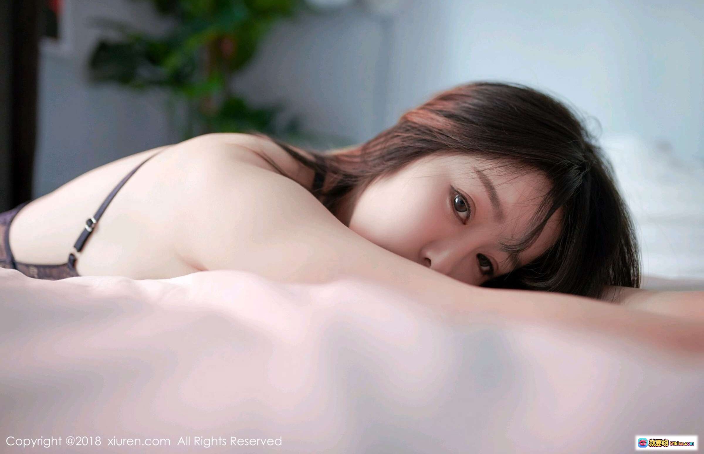 图片[1] - 王雨纯性感写真 | XIUREN秀人网2018.12.05 No.1252 | 甜美私房床照 | 黑色内衣诱惑 | 清新自然氛围感 - 就要吻