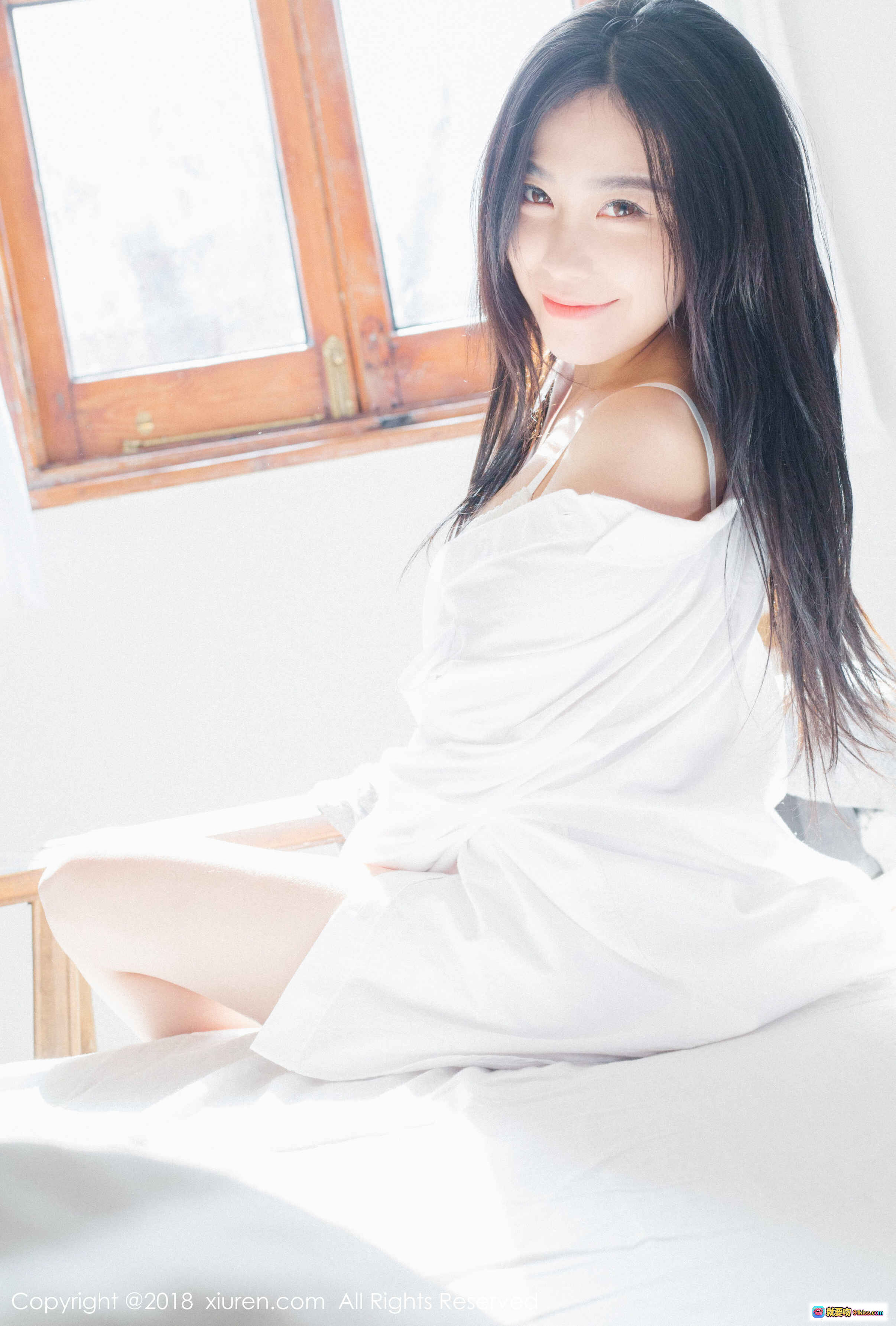 图片[6] - 许诺Sabrina温柔写真｜白色蕾丝睡衣居家风｜秀人网2018经典私房照｜长发少女床榻慵懒美态 - 就要吻