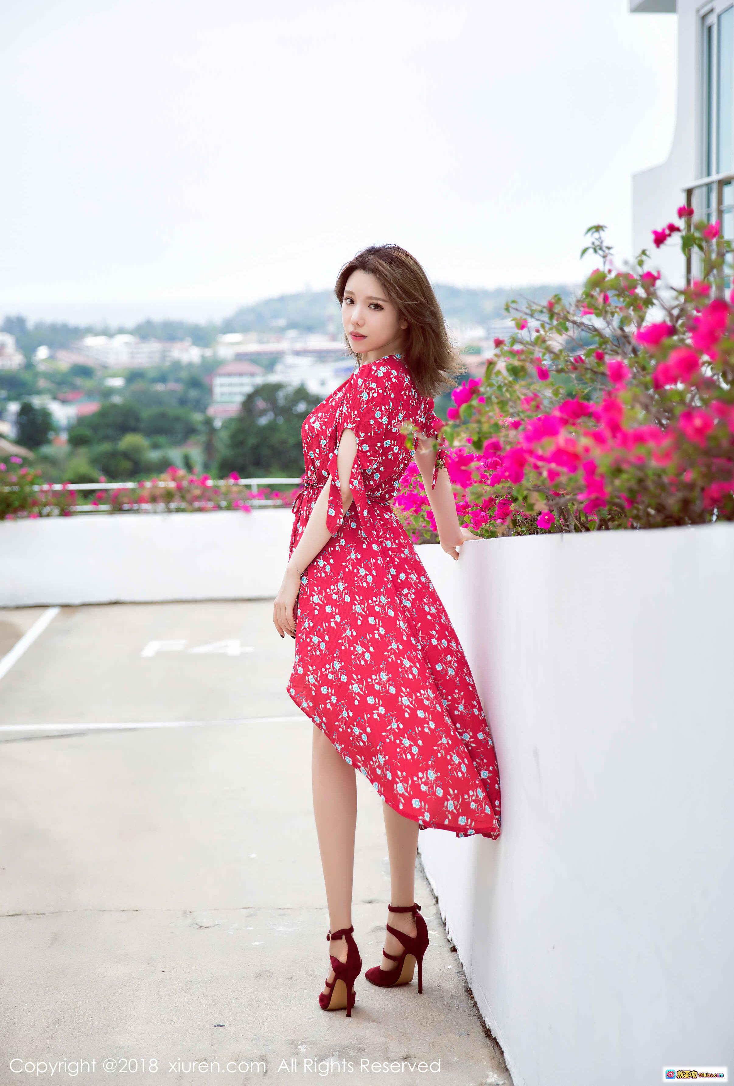 图片[6] - 黄楽然红色碎花沙滩裙写真 | 秀人网2018年12月24日No.1284 | 热带风情户外美拍 - 就要吻