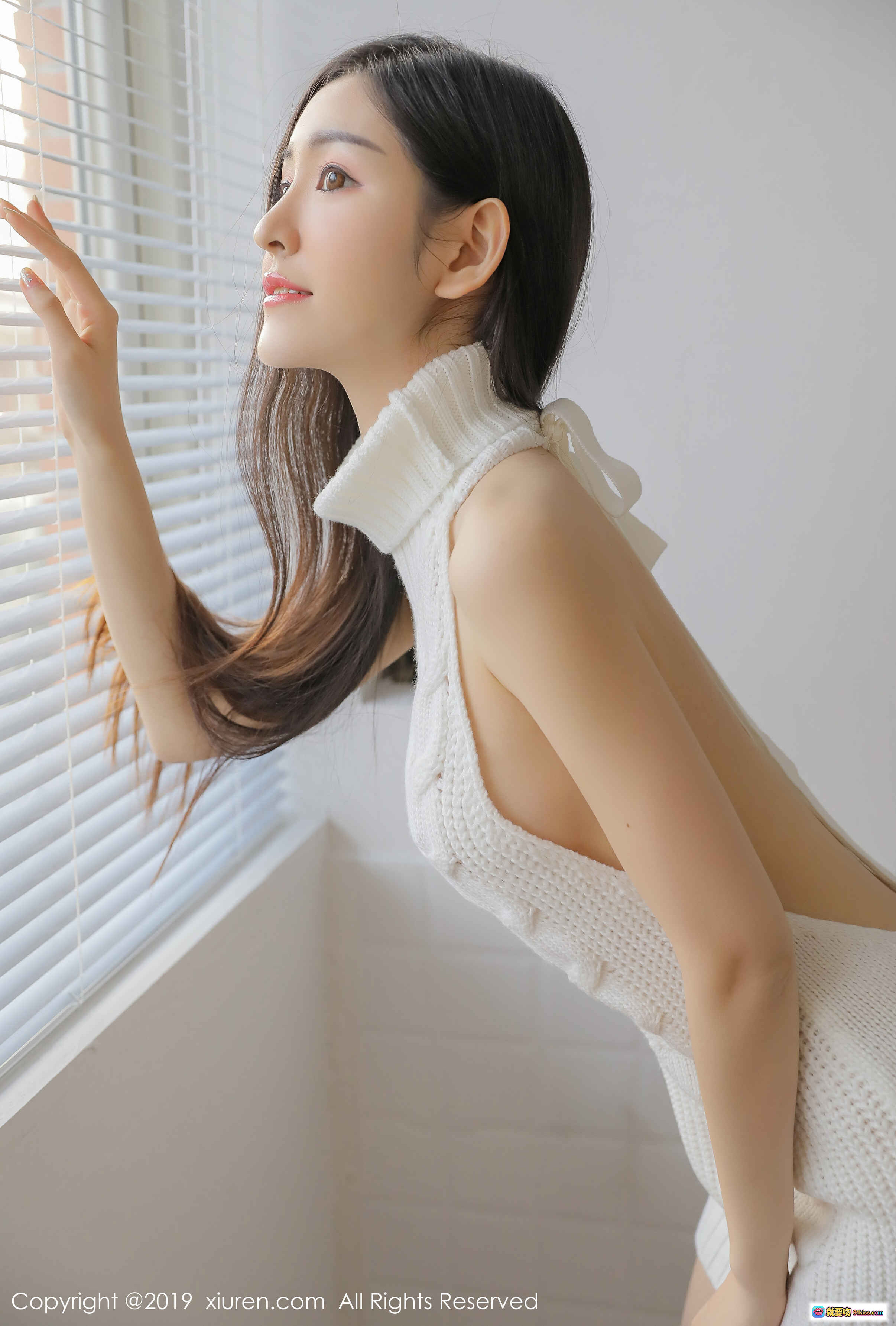 图片[10] - 沈梦瑶清新私房写真 | 白色吊带少女风 | 自然光柔美氛围 | 秀人网2019精选图集 - 就要吻