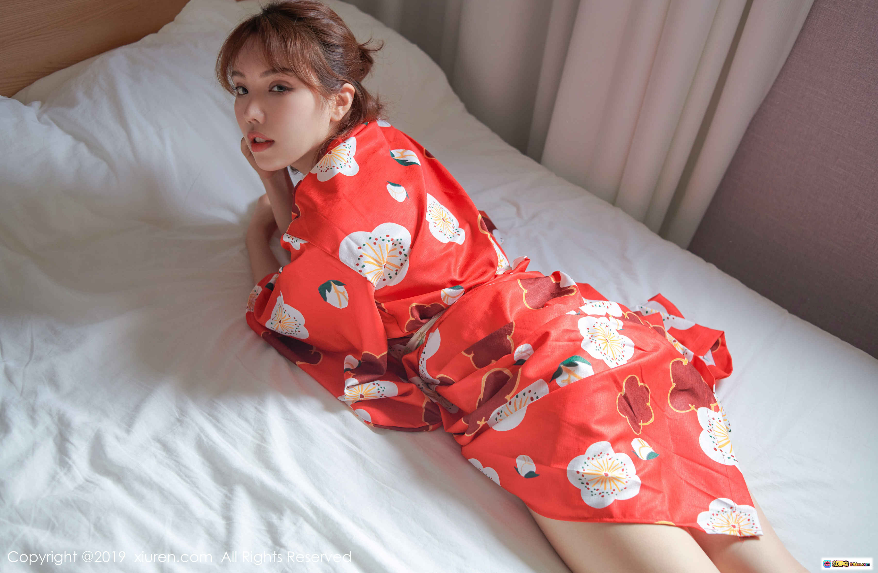 图片[8] - 黄楽然红色和风浴袍写真 | 秀人网2019.07.15 No.1549 | 床上性感姿态 | 日系风格美图 - 就要吻