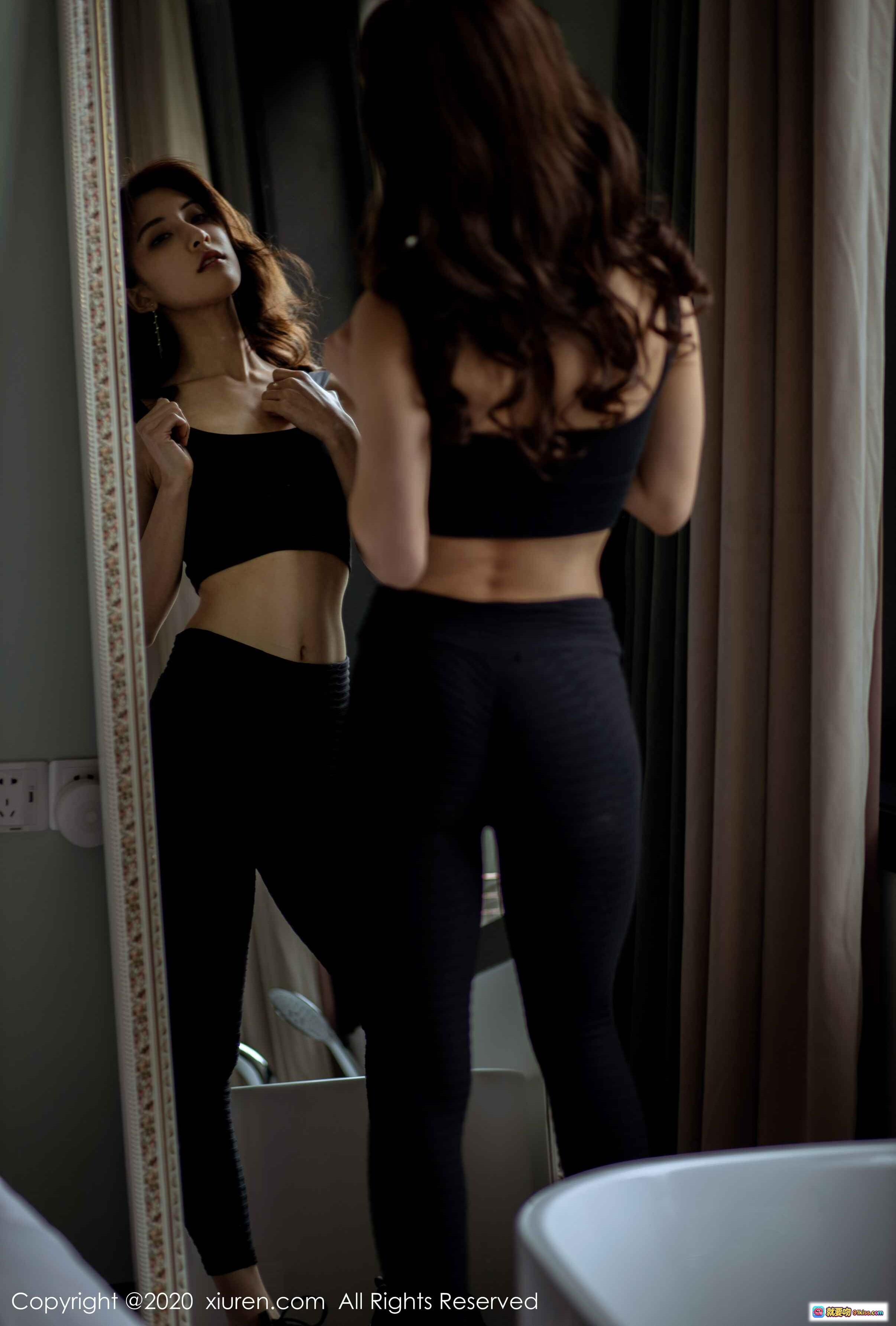 图片[6] - 林文文yooki黑丝美臀性感写真 | 秀人网2020.01.03 No.1901 | 透明丝袜牛仔裤浴室镜前私房照 - 就要吻