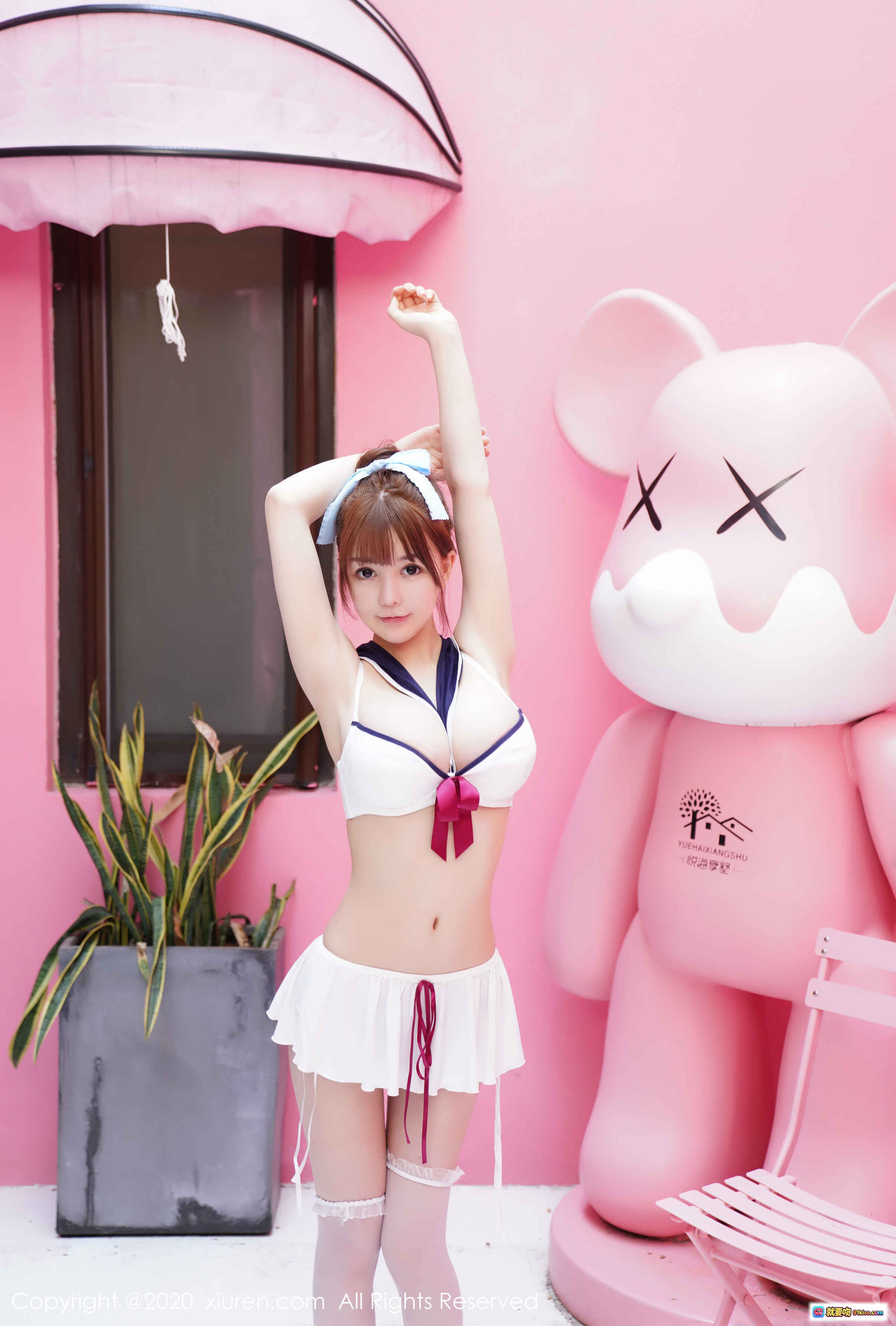 图片[2] - UU酱海军风制服写真｜甜美少女系性感诱惑｜蓝白蝴蝶结发饰｜白丝吊带袜｜秀人网2020精选美图 - 就要吻