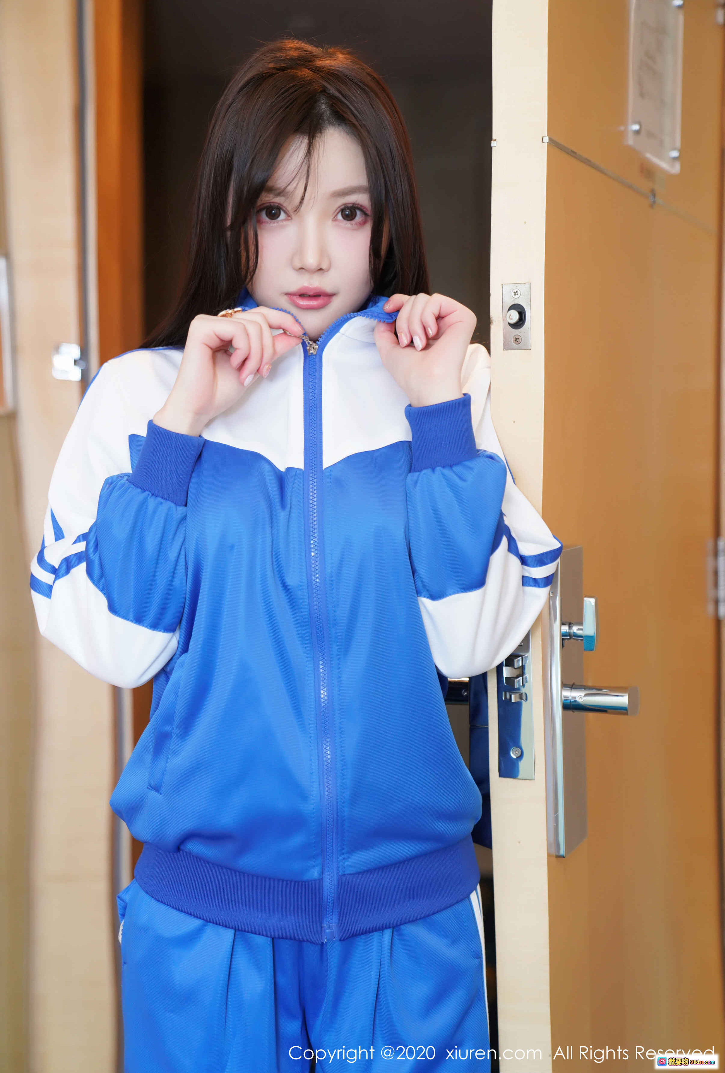 图片[7] - 糯美子Mini蓝白运动套装黑蕾丝内衣写真 – XIUREN秀人网2020.03.30 No.2113高清美图 - 就要吻