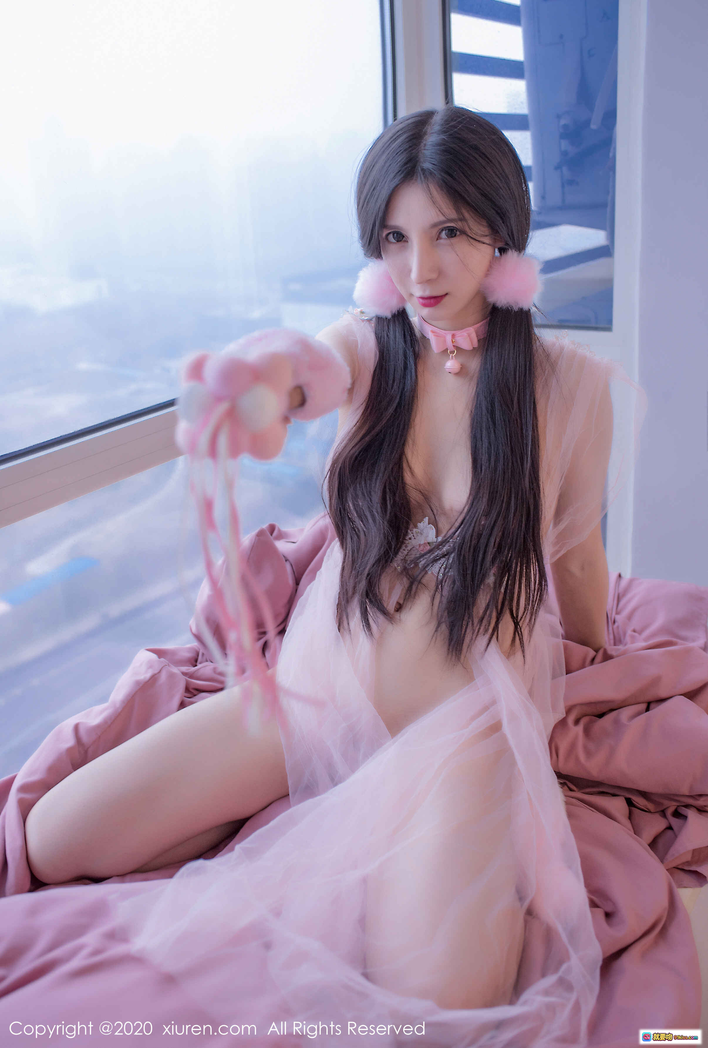 图片[7] - 小蛮妖honey性感写真 | 白色内衣+天使角+金色画框 | 深蓝背景私房美图 | XIUREN秀人网2020.04.01 No.2120 - 就要吻