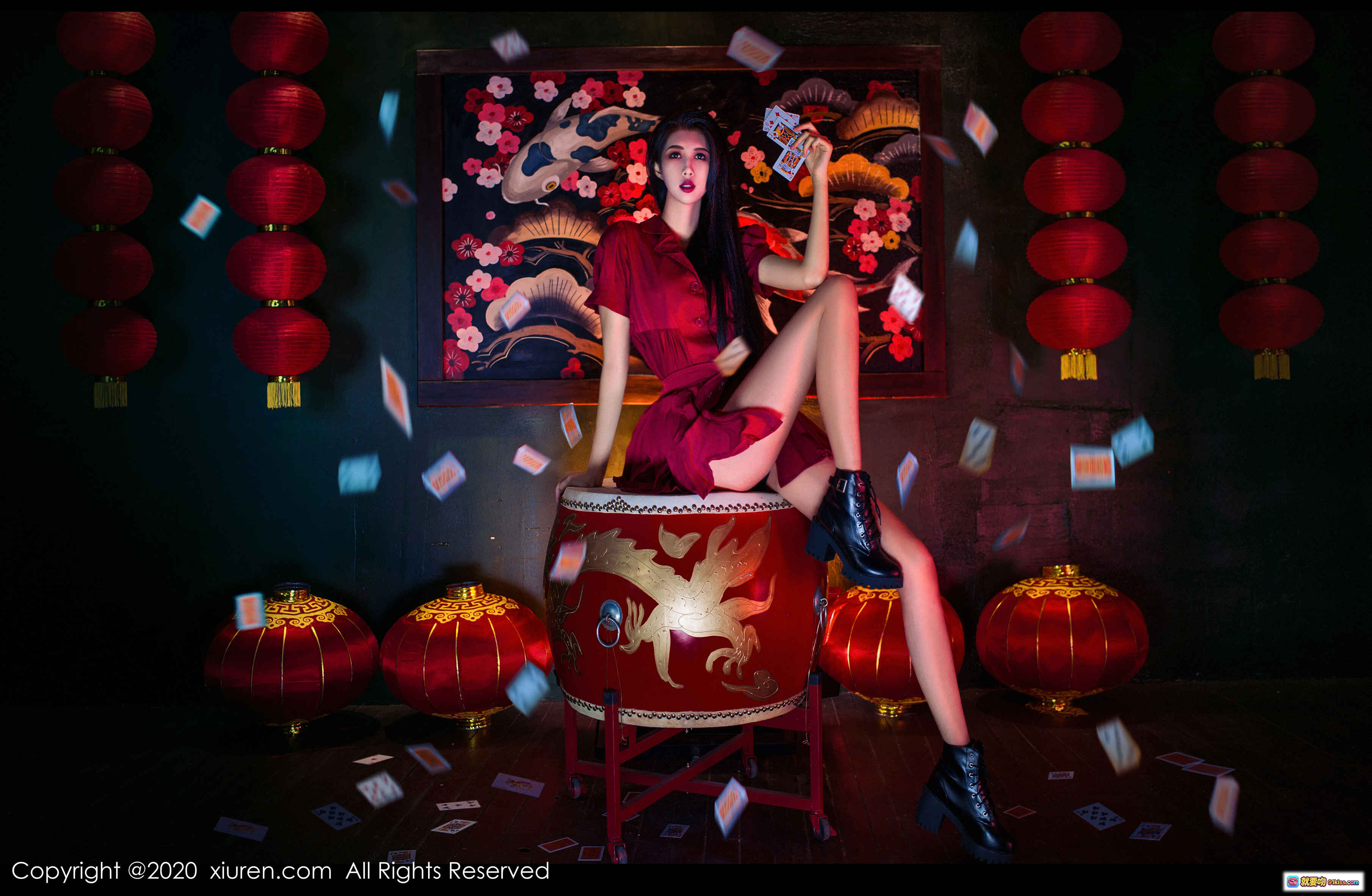 图片[2] - 葛征Model闪耀金粉亮片短裙写真｜高跟美腿酒店室内优雅造型｜XIUREN秀人网2020.03.16 No.2061 - 就要吻