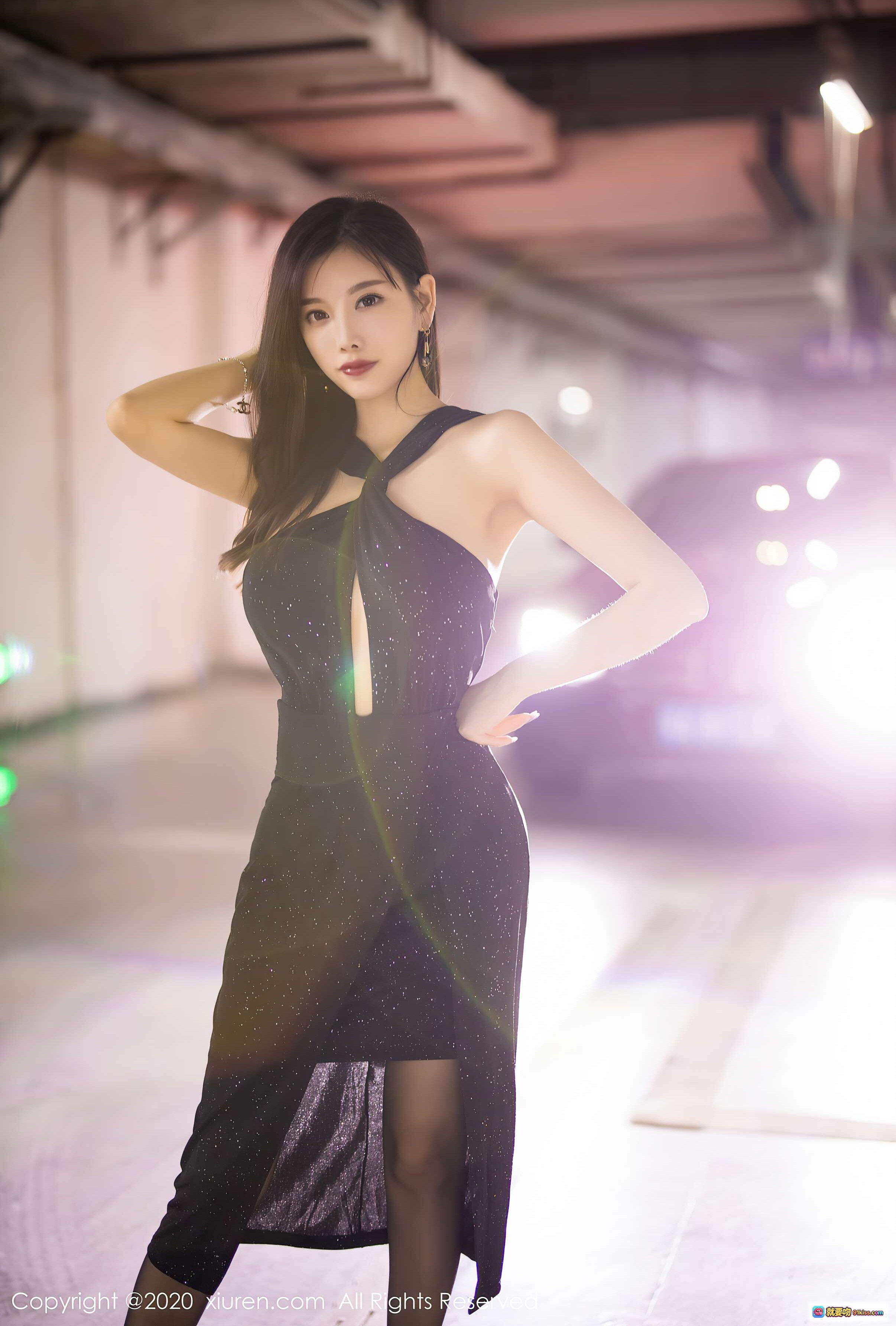 图片[7] - 杨晨晨SUGAR夜街黑裙写真｜优雅性感长发美女｜都市夜景车旁时尚大片｜XIUREN秀人网2020.09.28 VOL.2616 - 就要吻