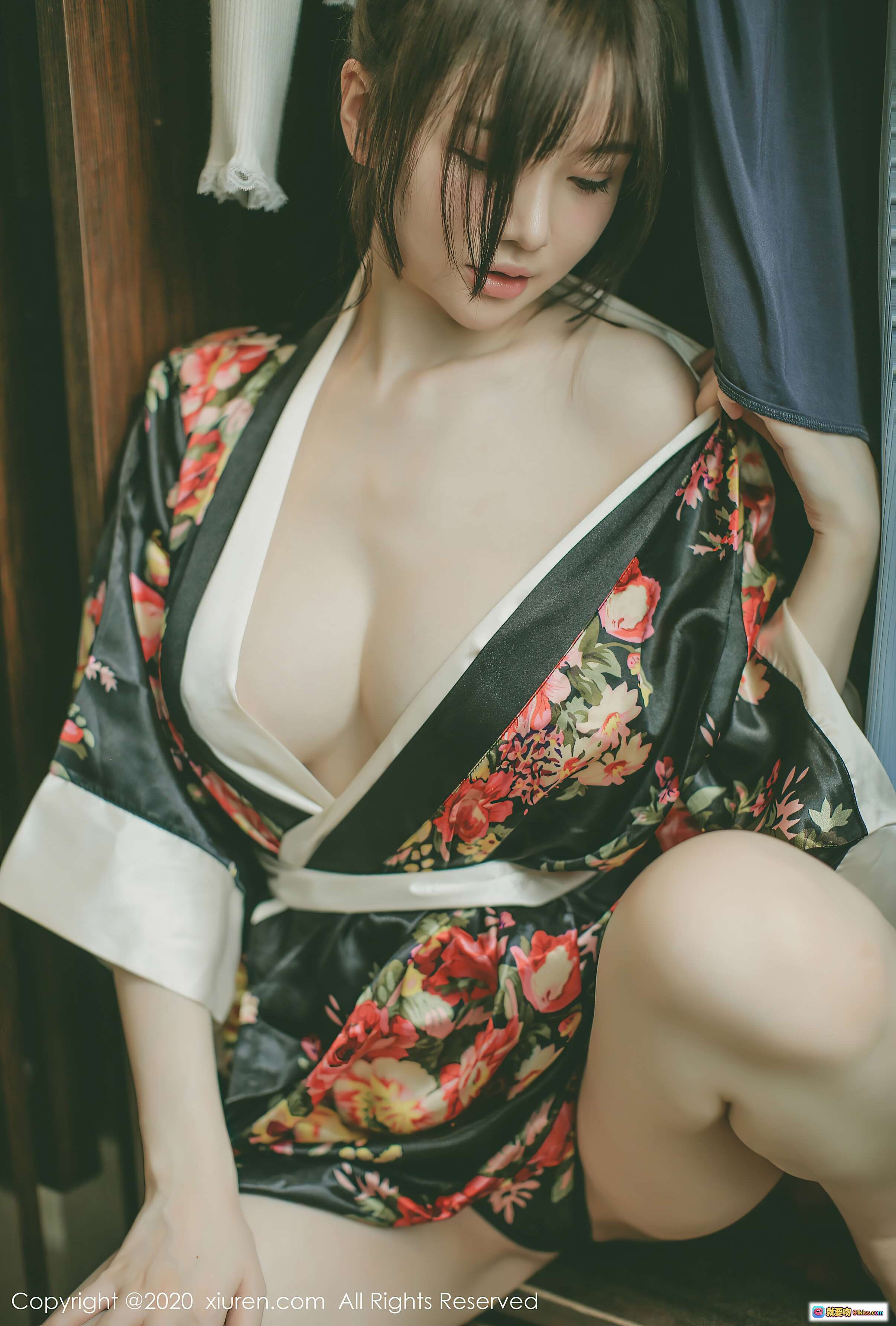 图片[9] - 糯美子Mini性感写真｜花卉和服深V诱惑｜秀人网2020.09.21 VOL.2581高清图集 - 就要吻