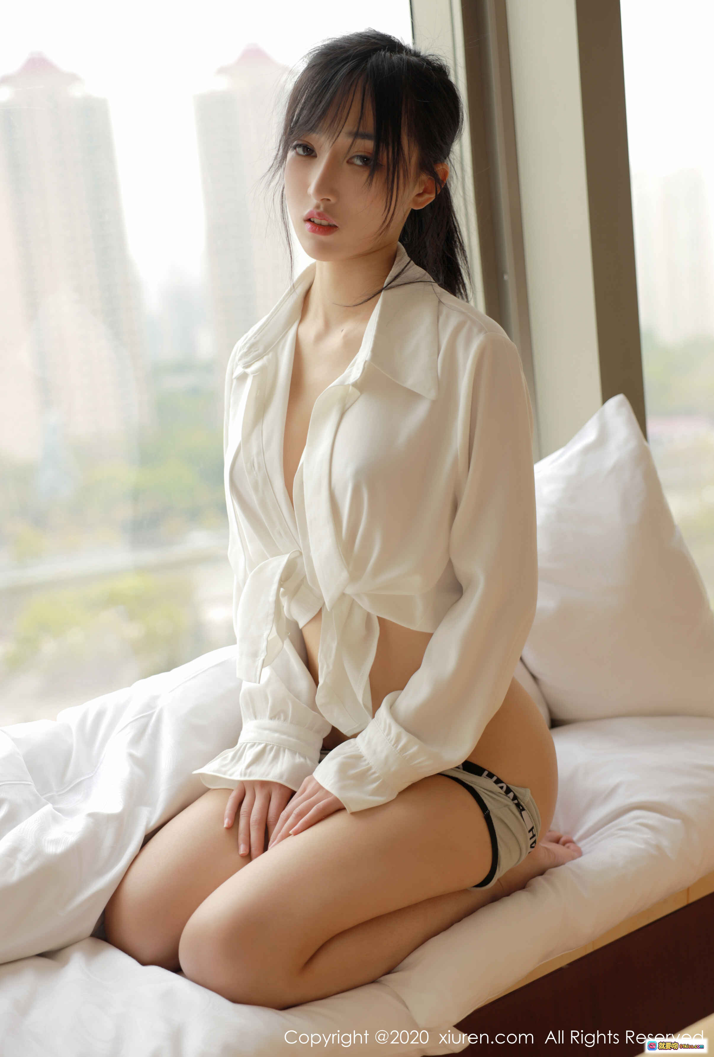 图片[3] - 陈梵妮Fanny美腿玉足特写 | XIUREN秀人网2020.04.27 No.2191高清写真 | 白皙肌肤自然光下优雅姿态 - 就要吻