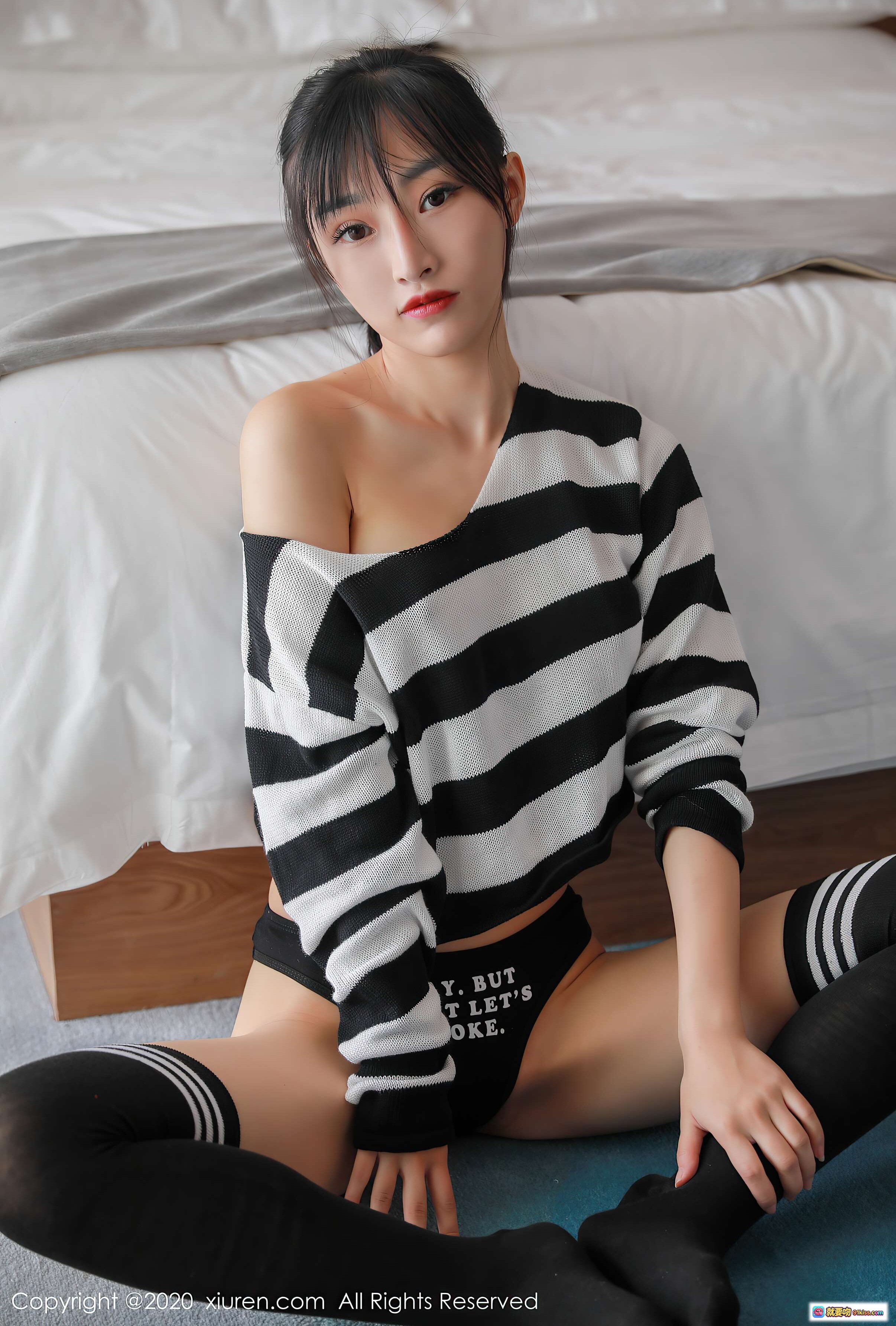 图片[6] - 姬玉露cc黑白条纹斜肩毛衣性感写真 – XIUREN秀人网2020.07.24 No.2364高清图集 - 就要吻